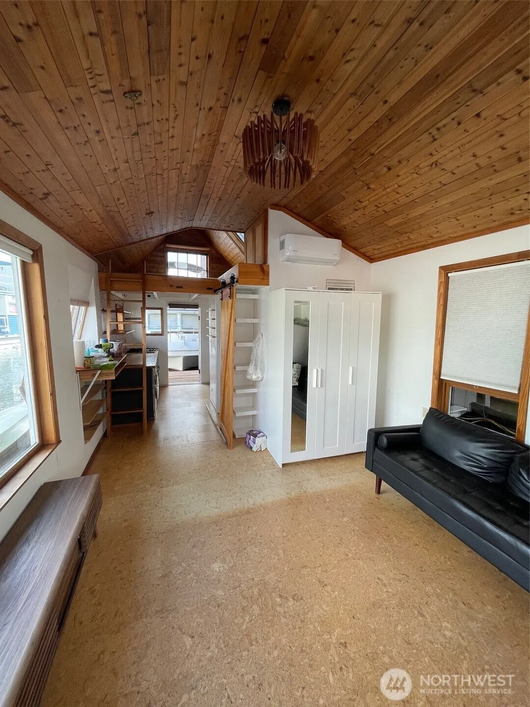 2040 Westlake Avenue N #1B, Seattle, WA 98109