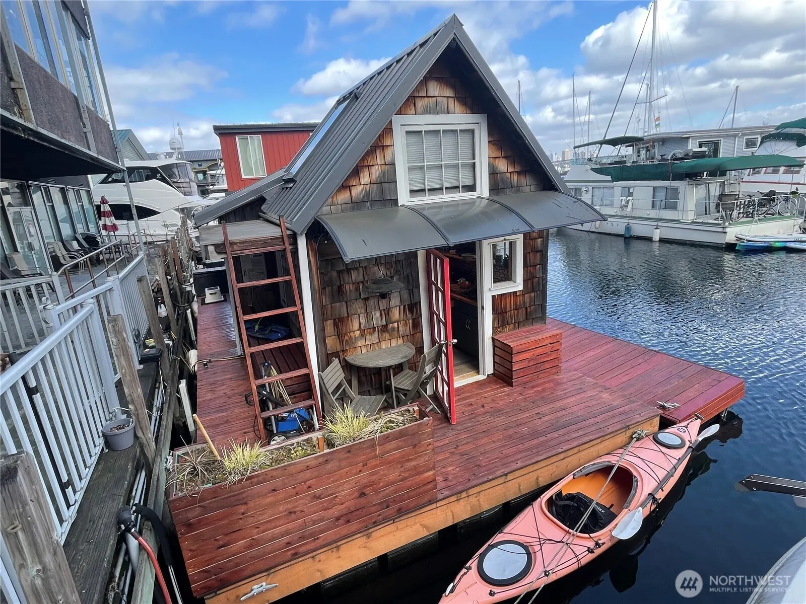 2040 Westlake Avenue N #1B, Seattle, WA 98109