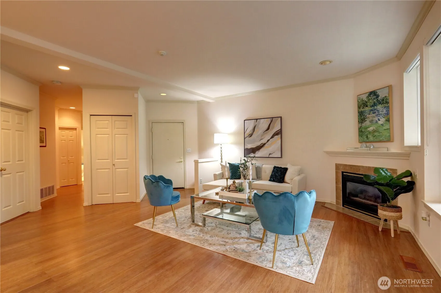 18654 NE 56th Court #18654, Redmond, WA 98052