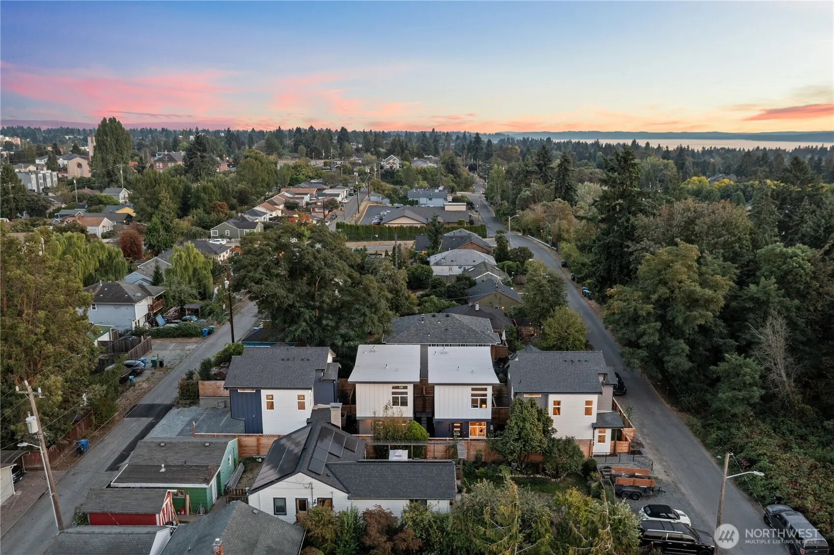 9228 22nd Avenue SW, Seattle, WA 98106