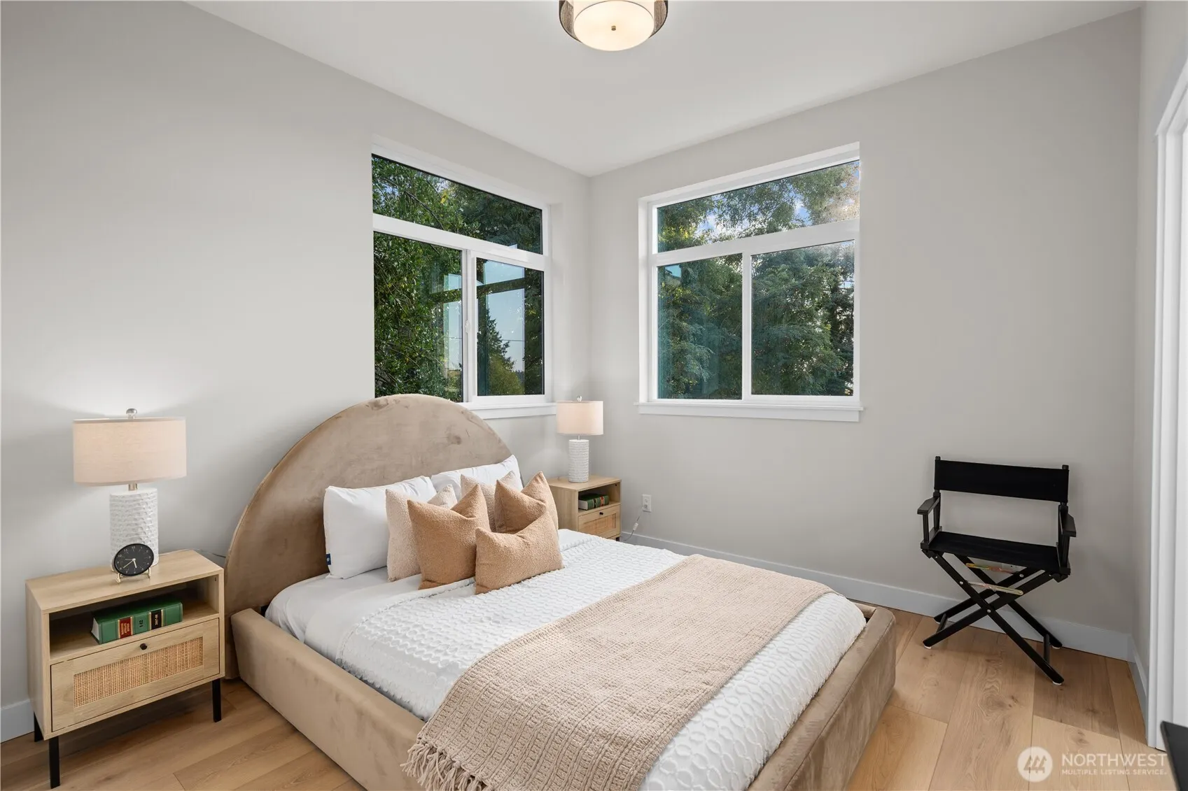 9228 22nd Avenue SW, Seattle, WA 98106