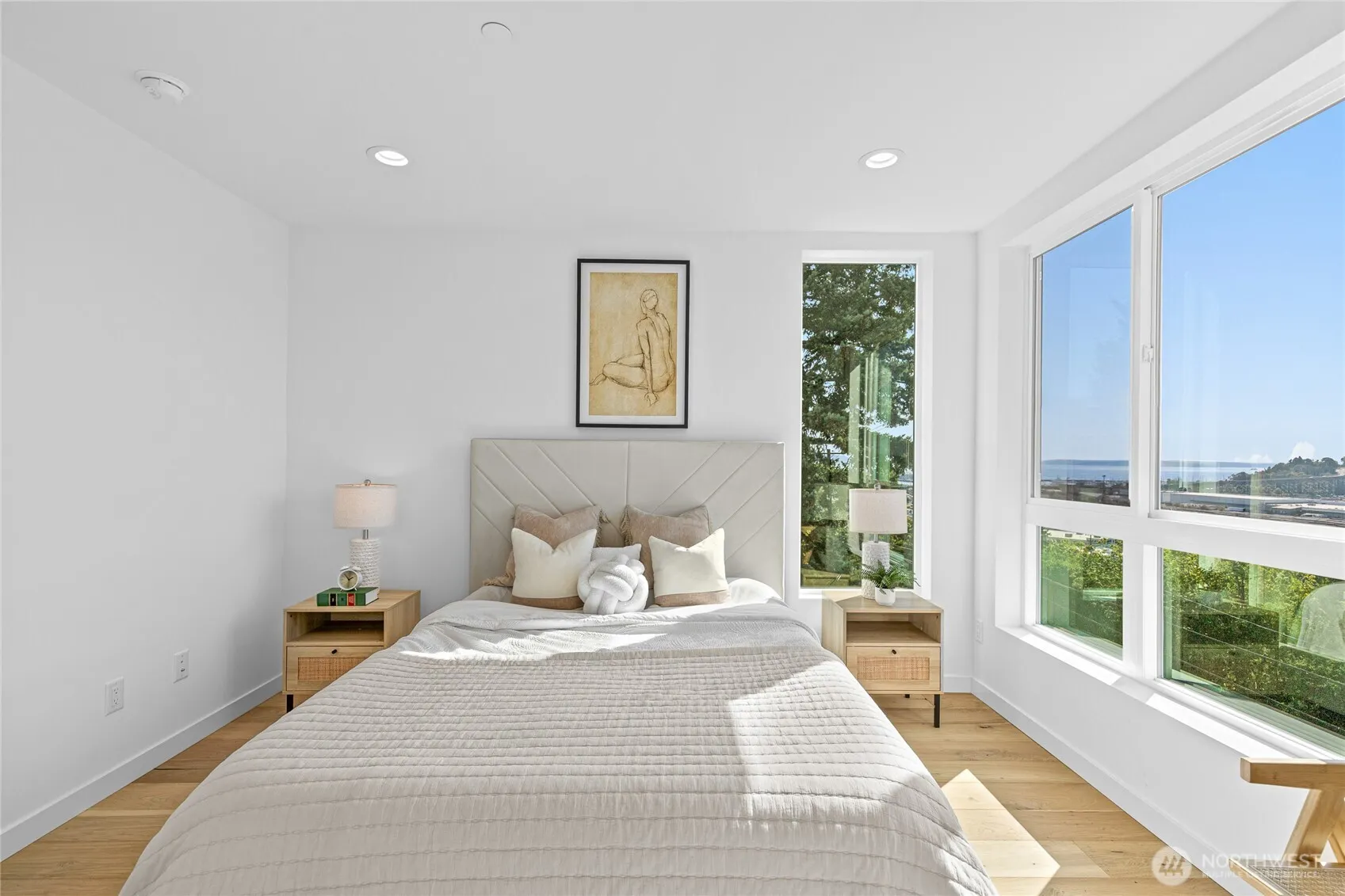 2538 14th Avenue W #A, Seattle, WA 98119