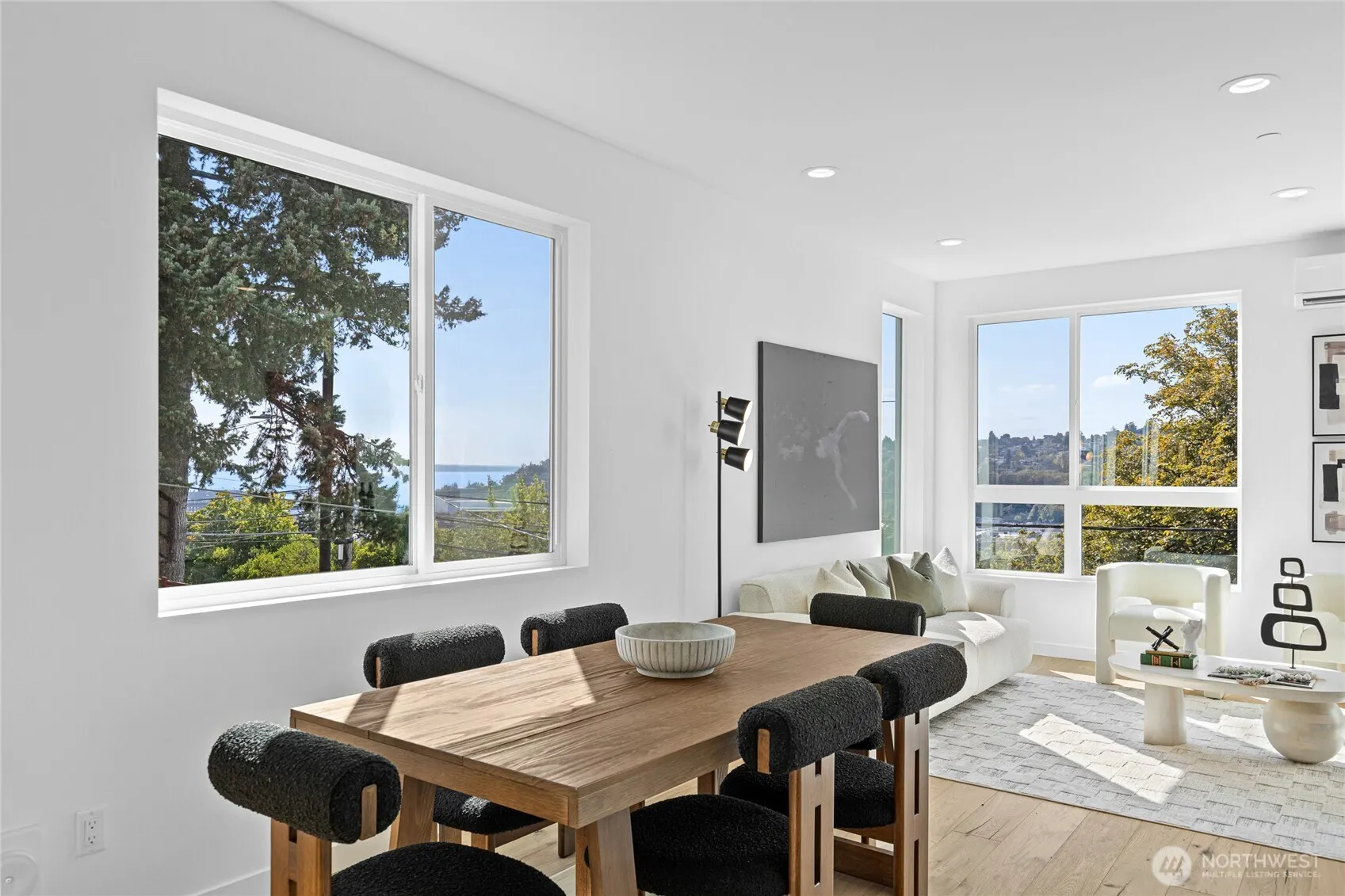 2538 14th Avenue W #A, Seattle, WA 98119