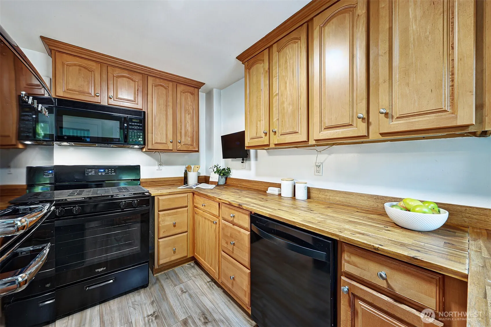 8008 38th Avenue NE, Seattle, WA 98115