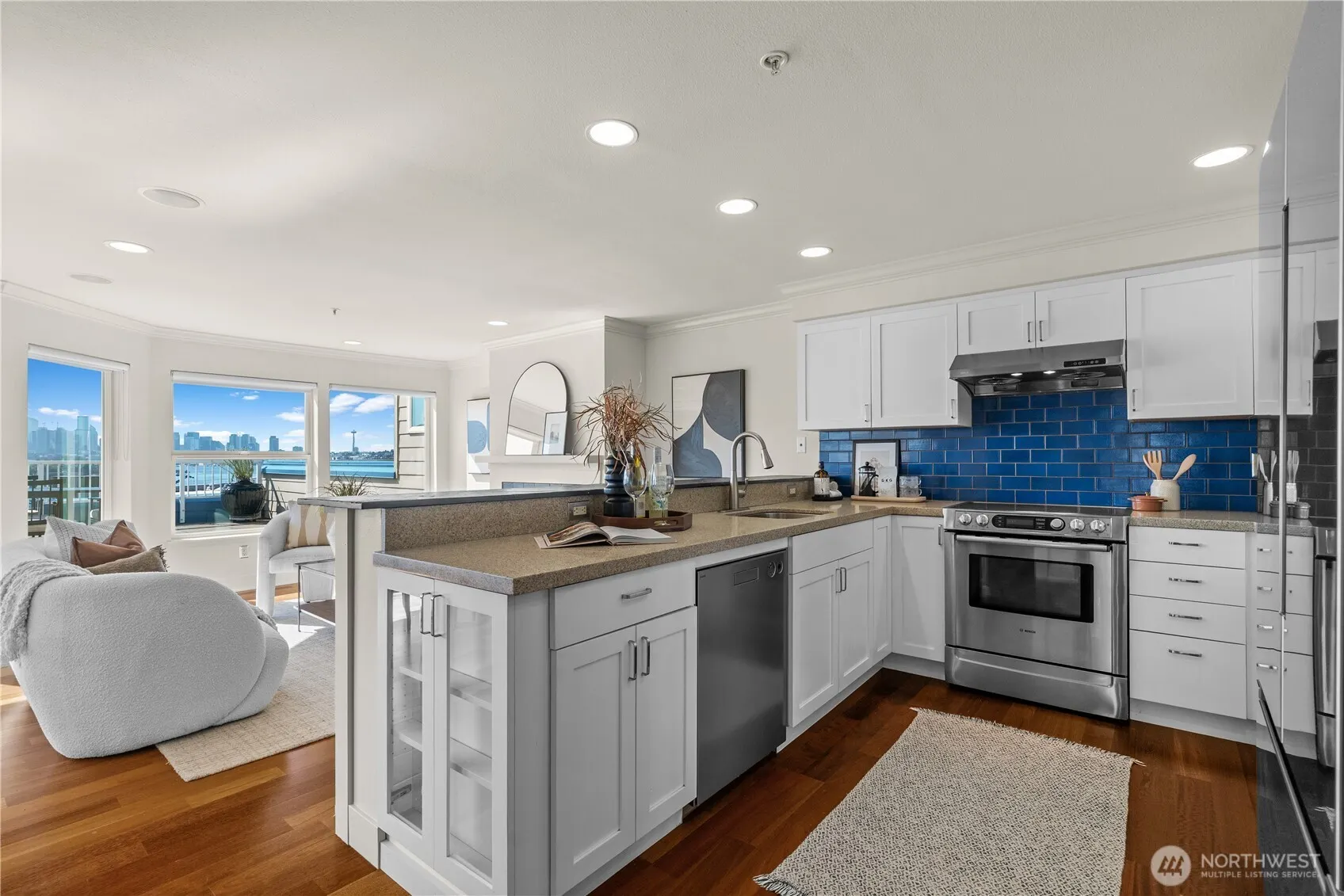 3919 Latona Avenue NE #305, Seattle, WA 98105