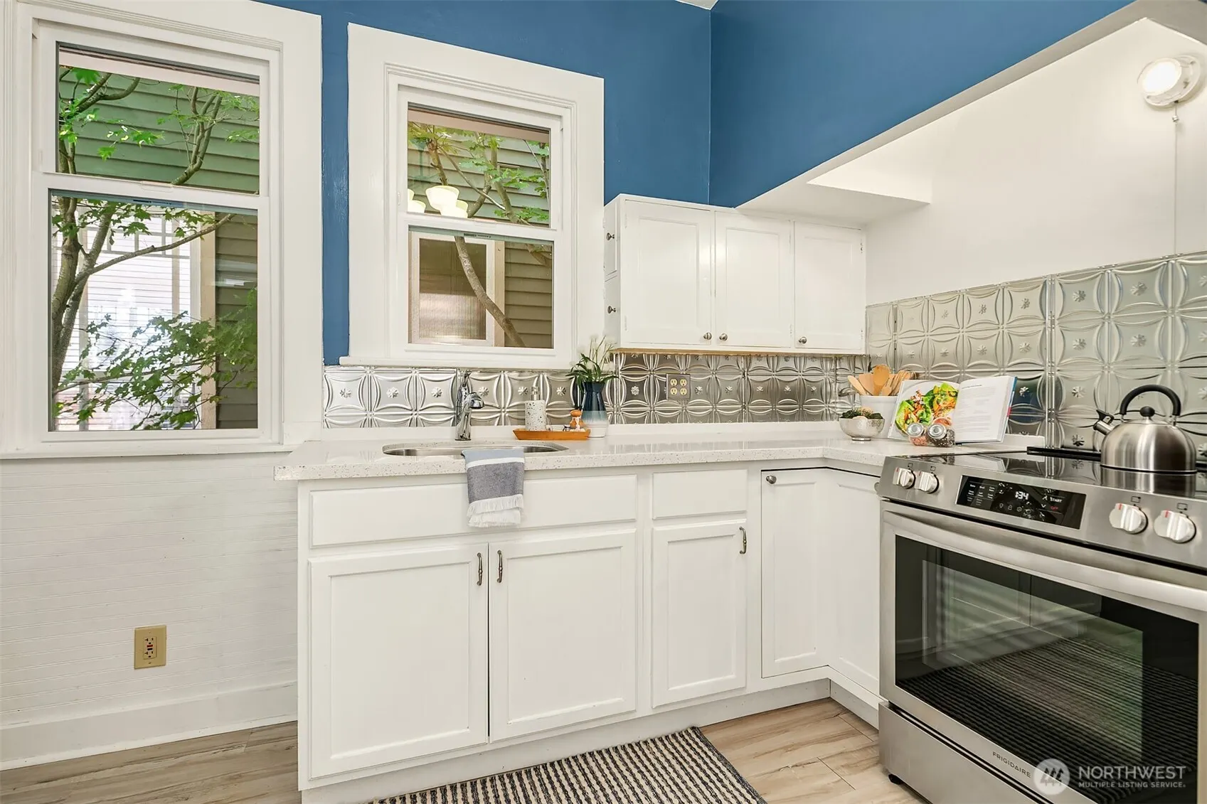 2131 N 62nd Street , Seattle, WA 98103