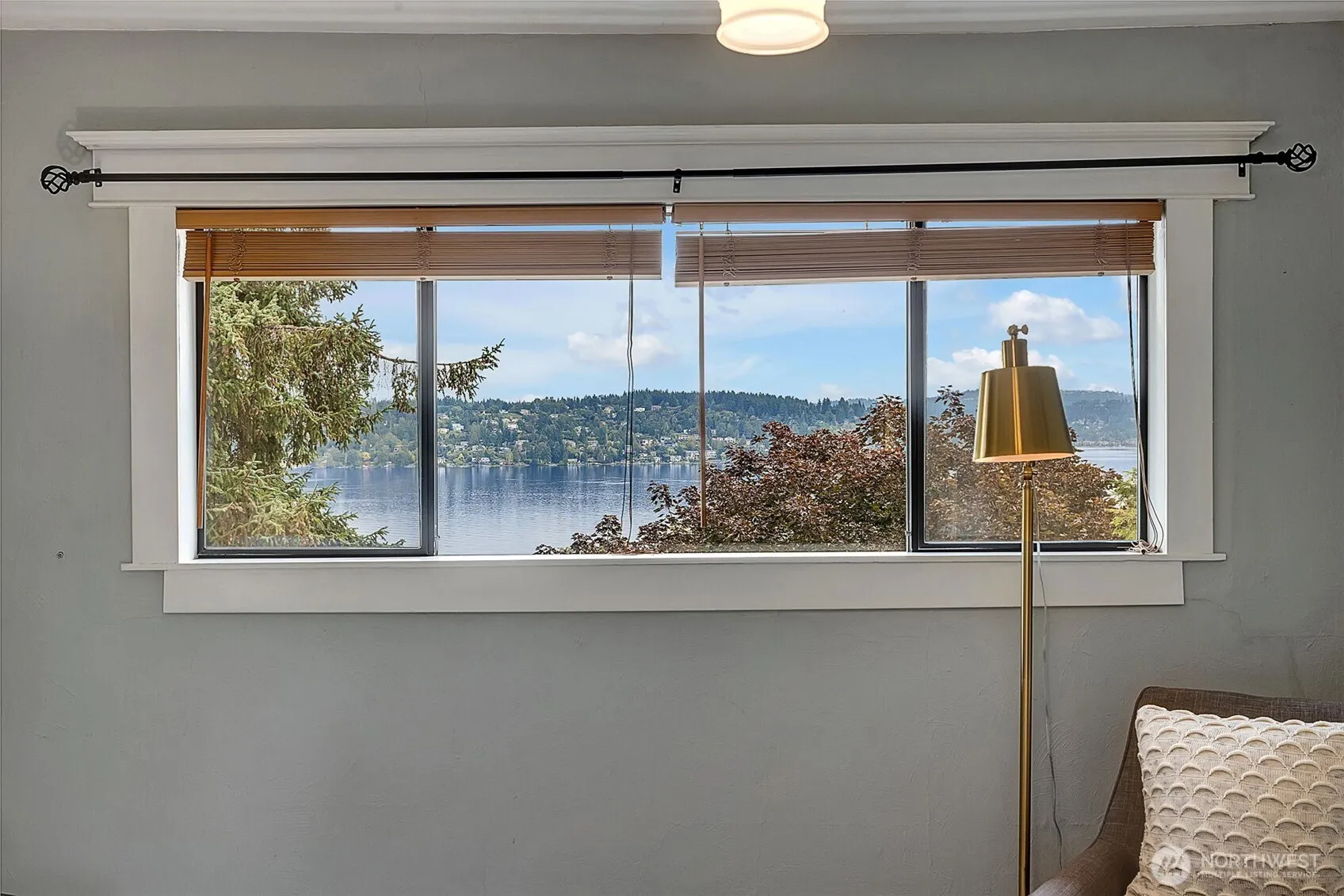 9733 Arrowsmith Avenue S, Seattle, WA 98118