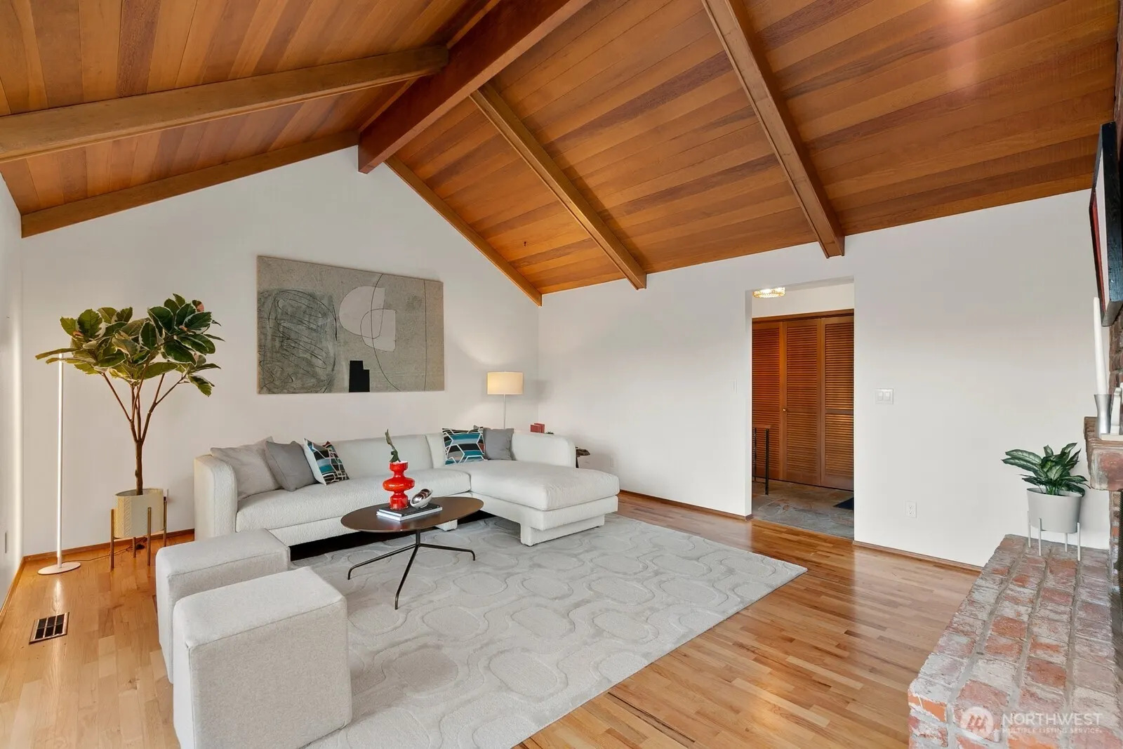 3455 35th Ave W , Seattle, WA 98199