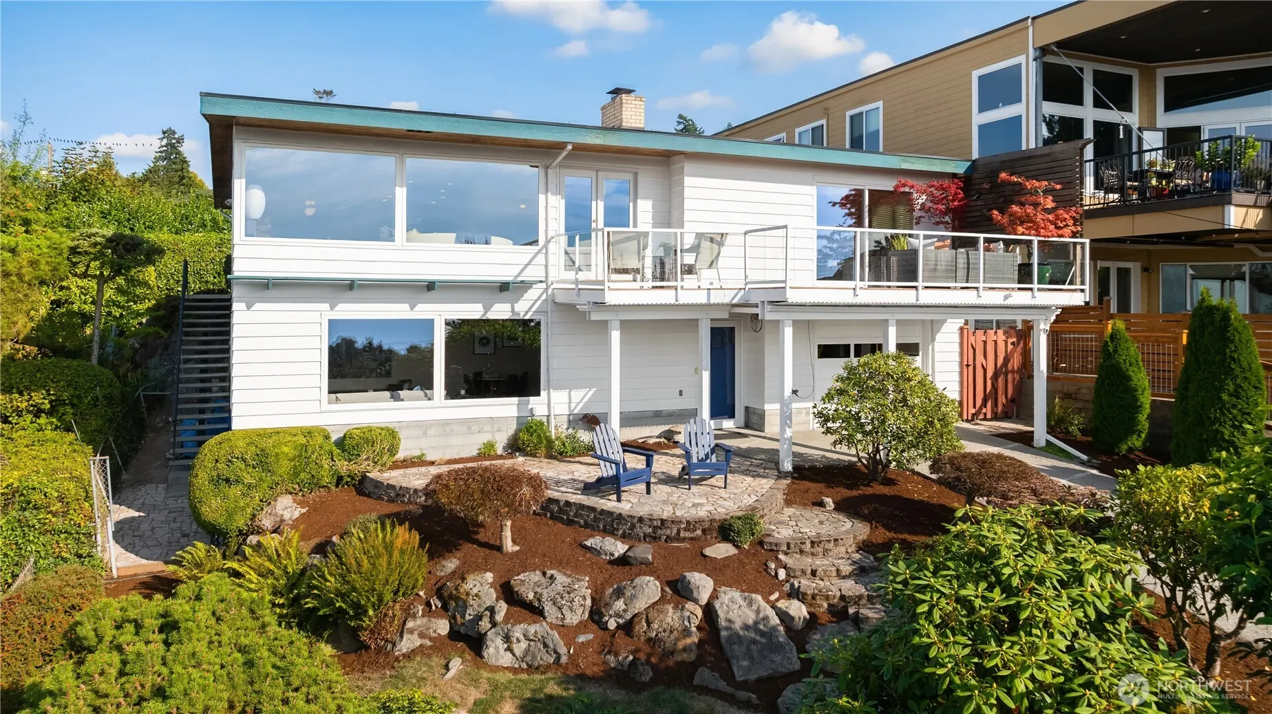 3326 58th Avenue SW, Seattle, WA 98116