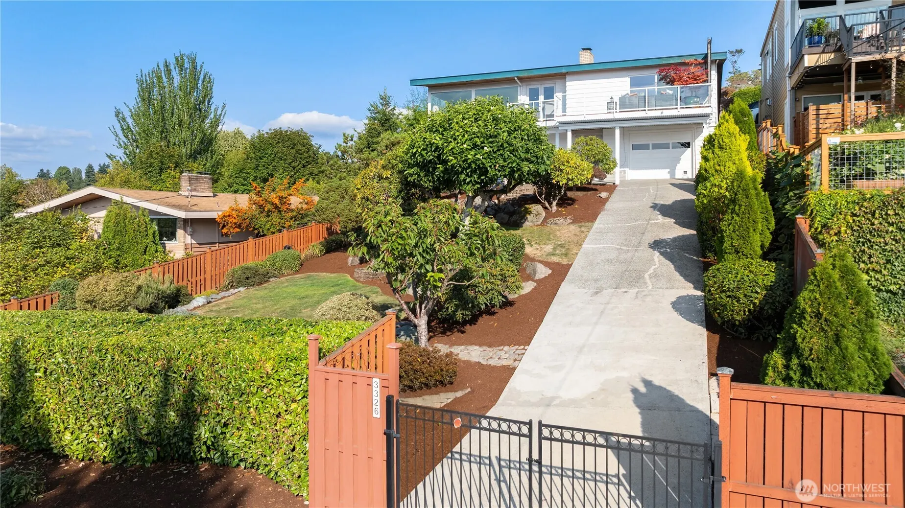 3326 58th Avenue SW, Seattle, WA 98116