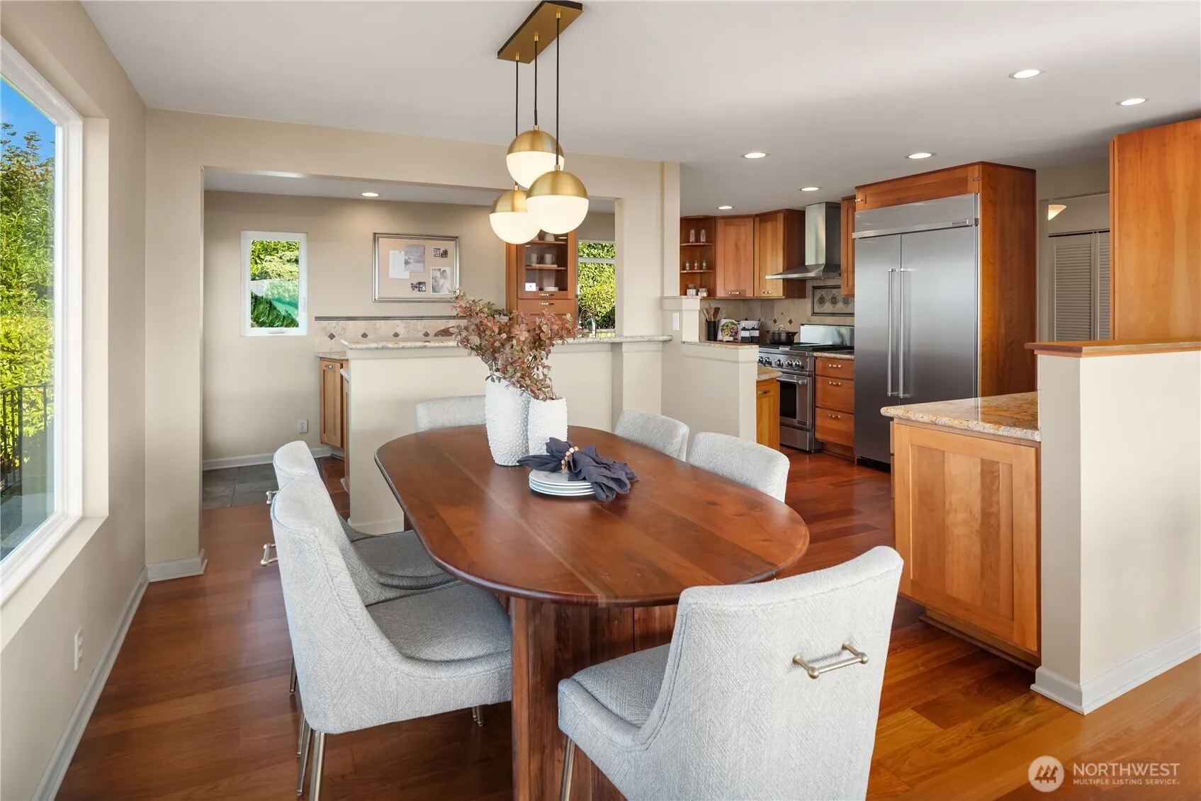 3326 58th Avenue SW, Seattle, WA 98116