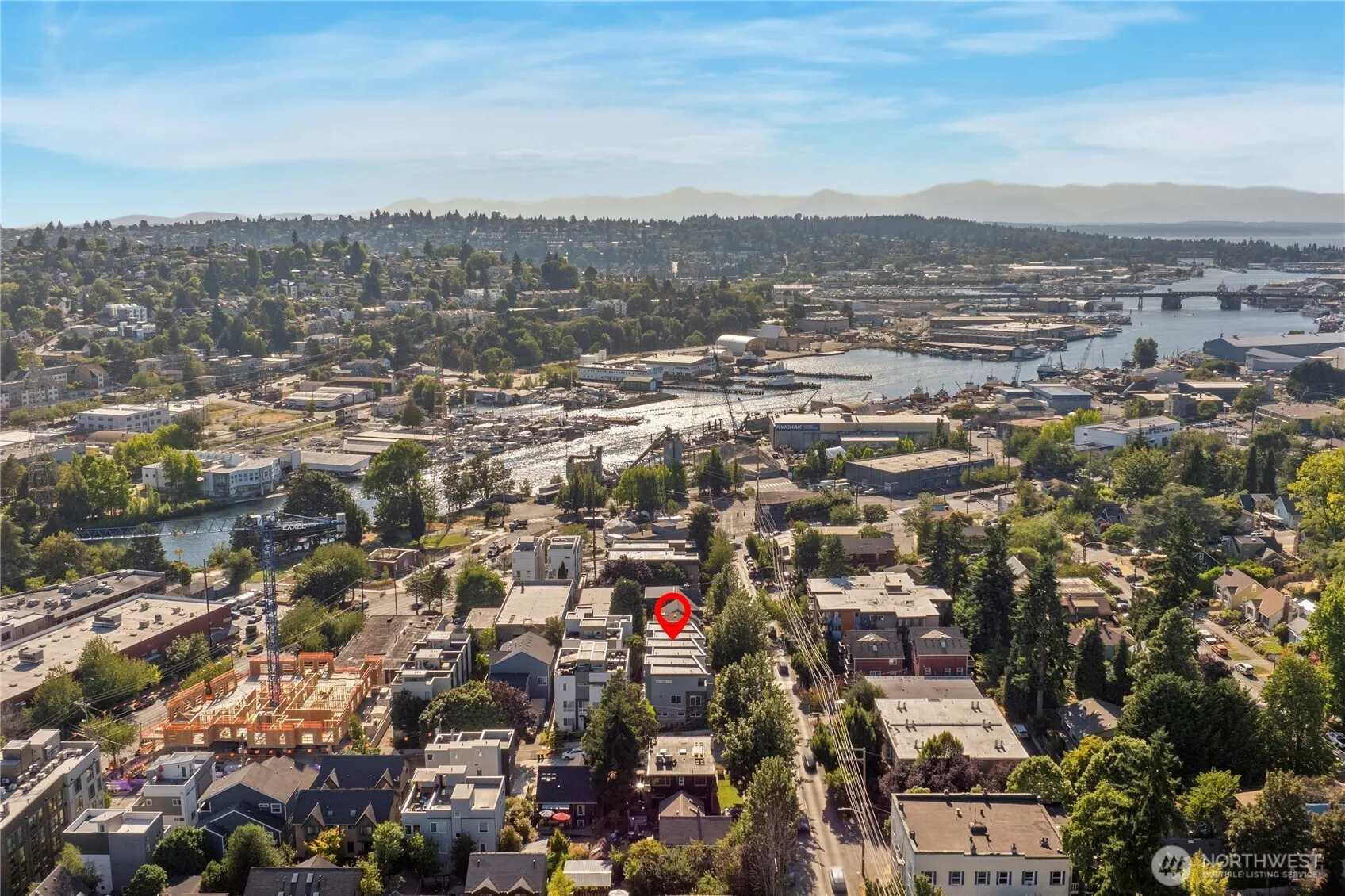 105 D NW 39th Street , Seattle, WA 98107