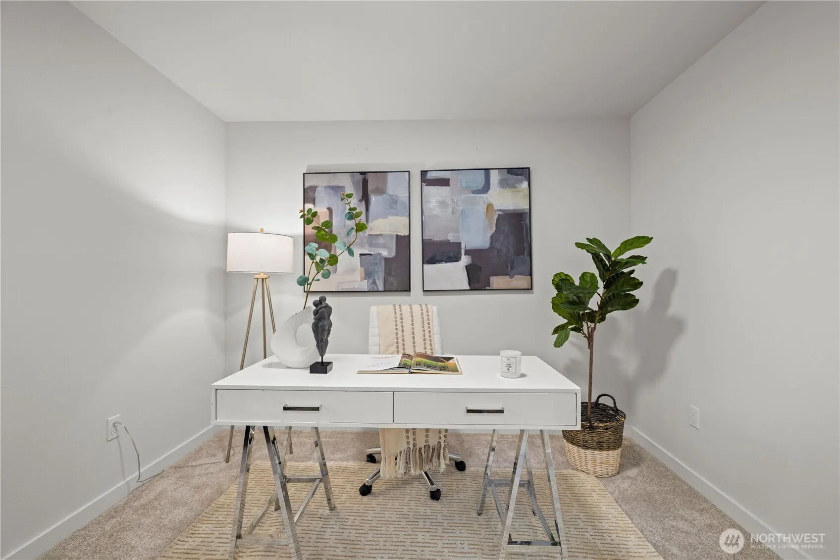 105 D NW 39th Street , Seattle, WA 98107