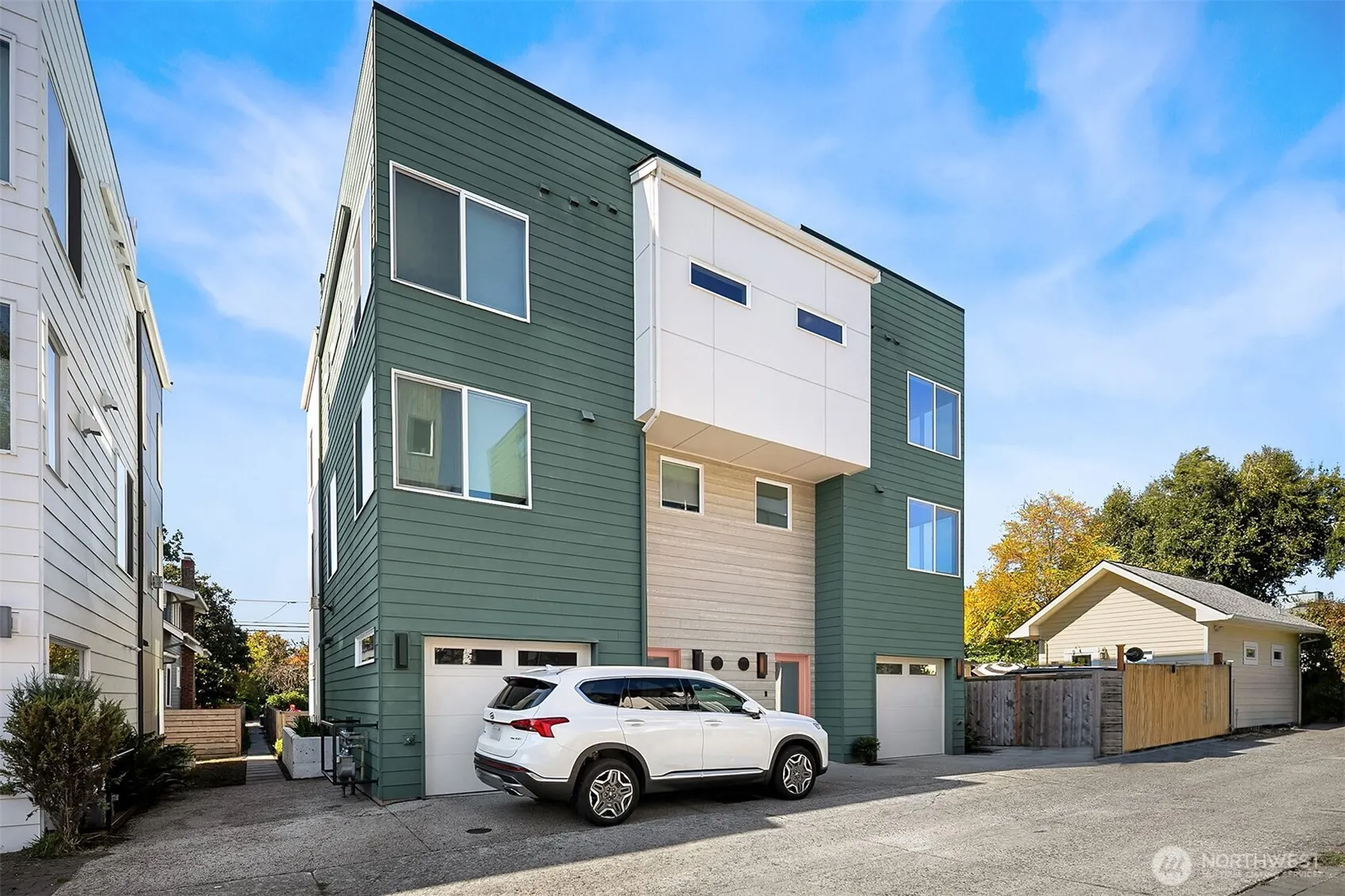 8326 14th Avenue NW, Seattle, WA 98117