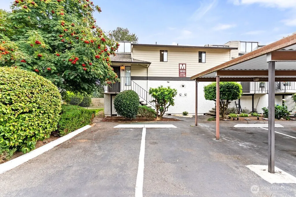 1810 Maple Lane #M78, Kent, WA 98030