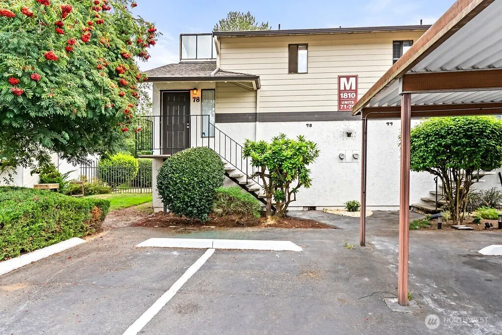 1810 Maple Lane #M78, Kent, WA 98030