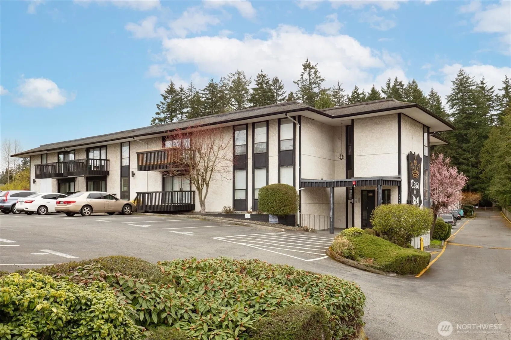 19411 56th Avenue W #321, Lynnwood, WA 98036