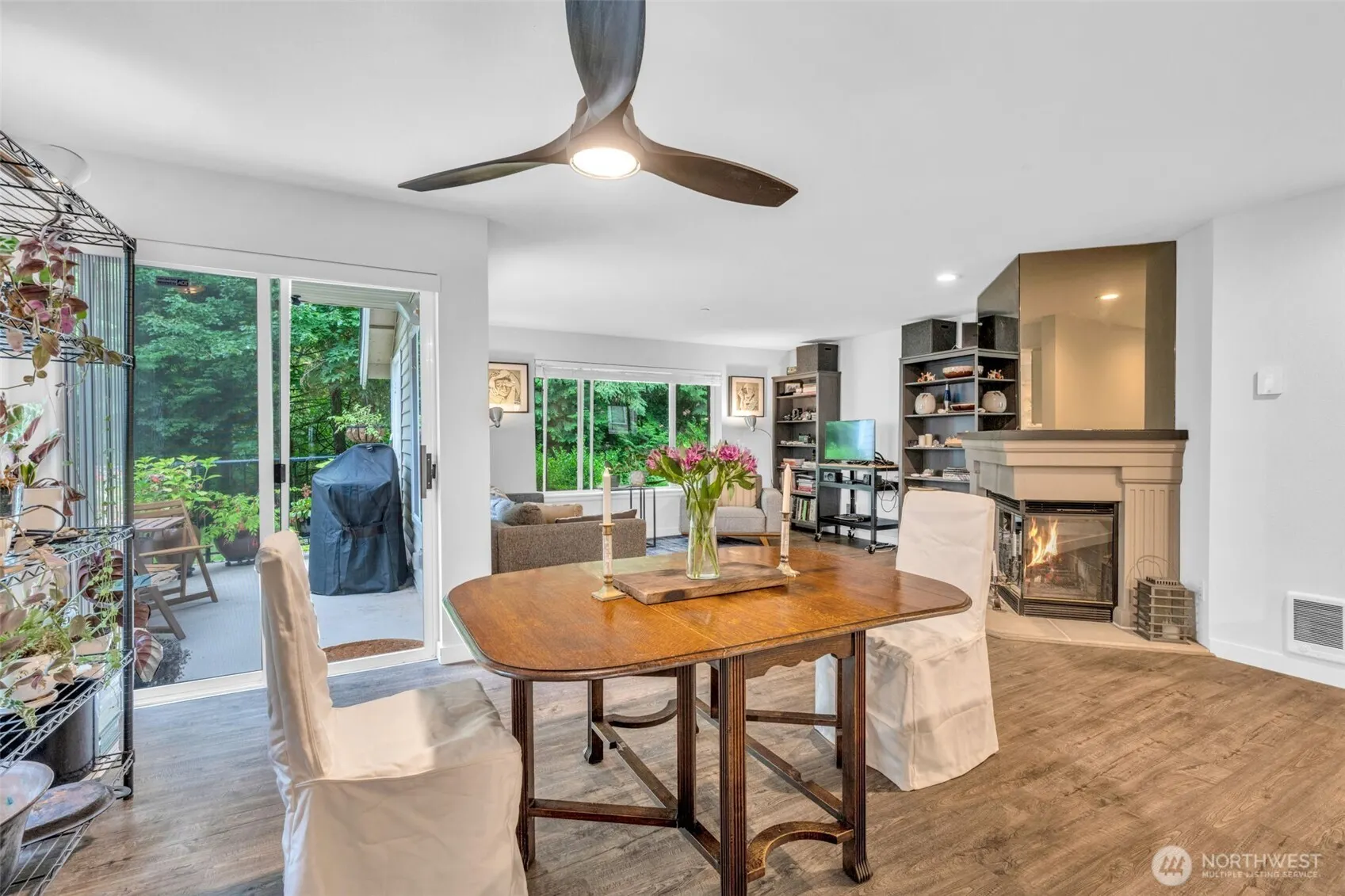 2300 Jefferson Avenue NE #B105, Renton, WA 98056