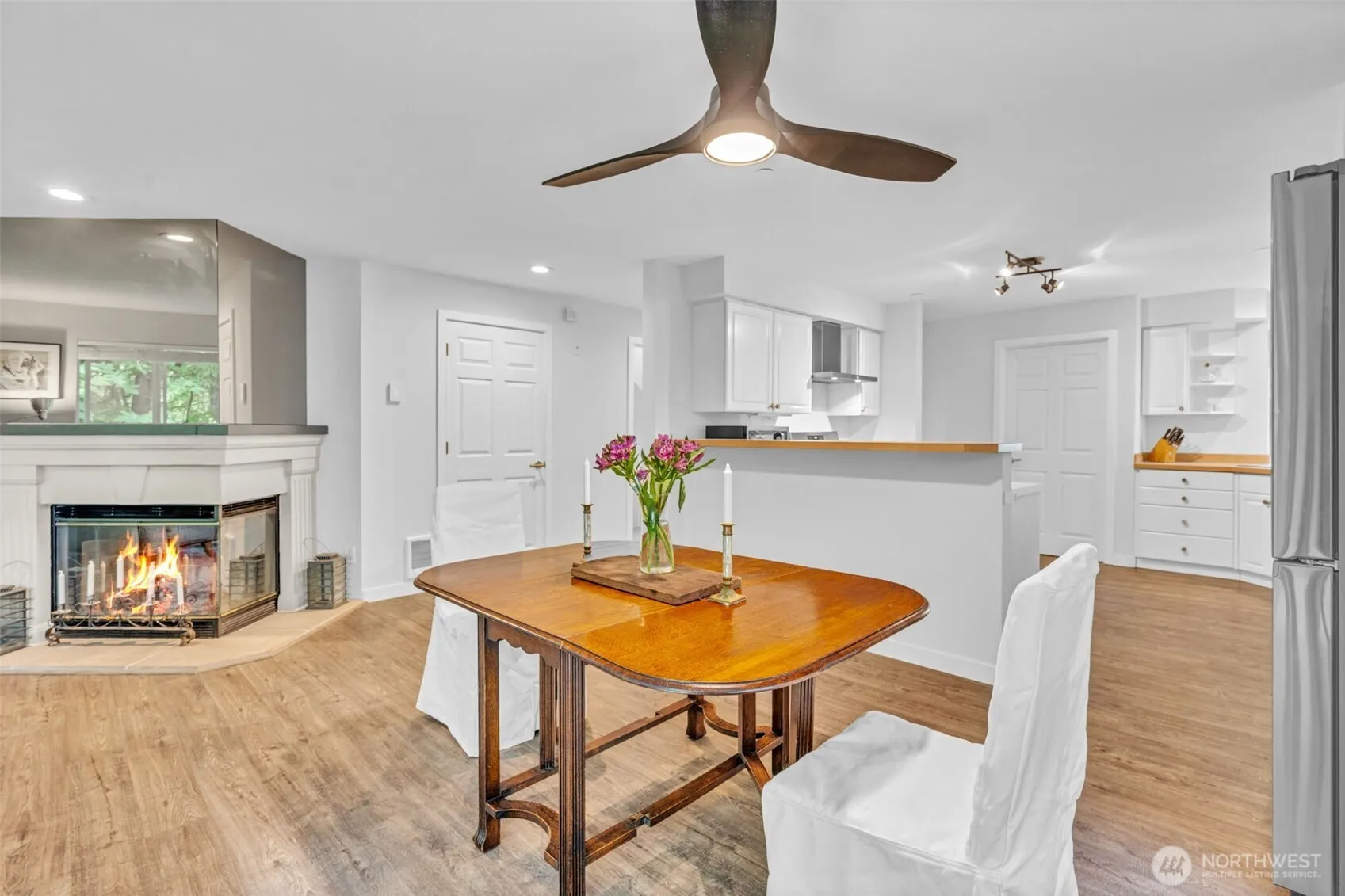 2300 Jefferson Avenue NE #B105, Renton, WA 98056