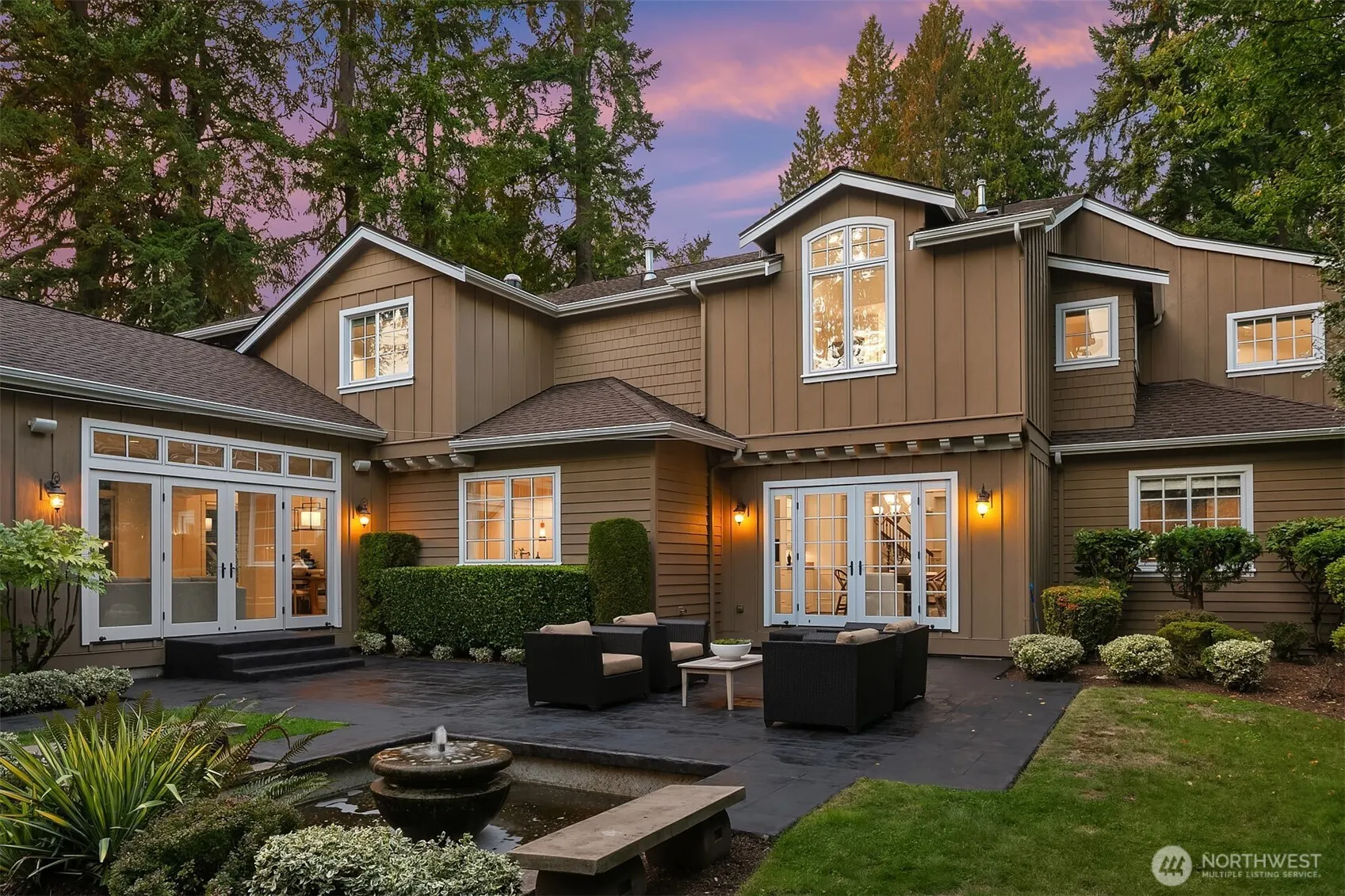 10605 SE 30th Street , Bellevue, WA 98004