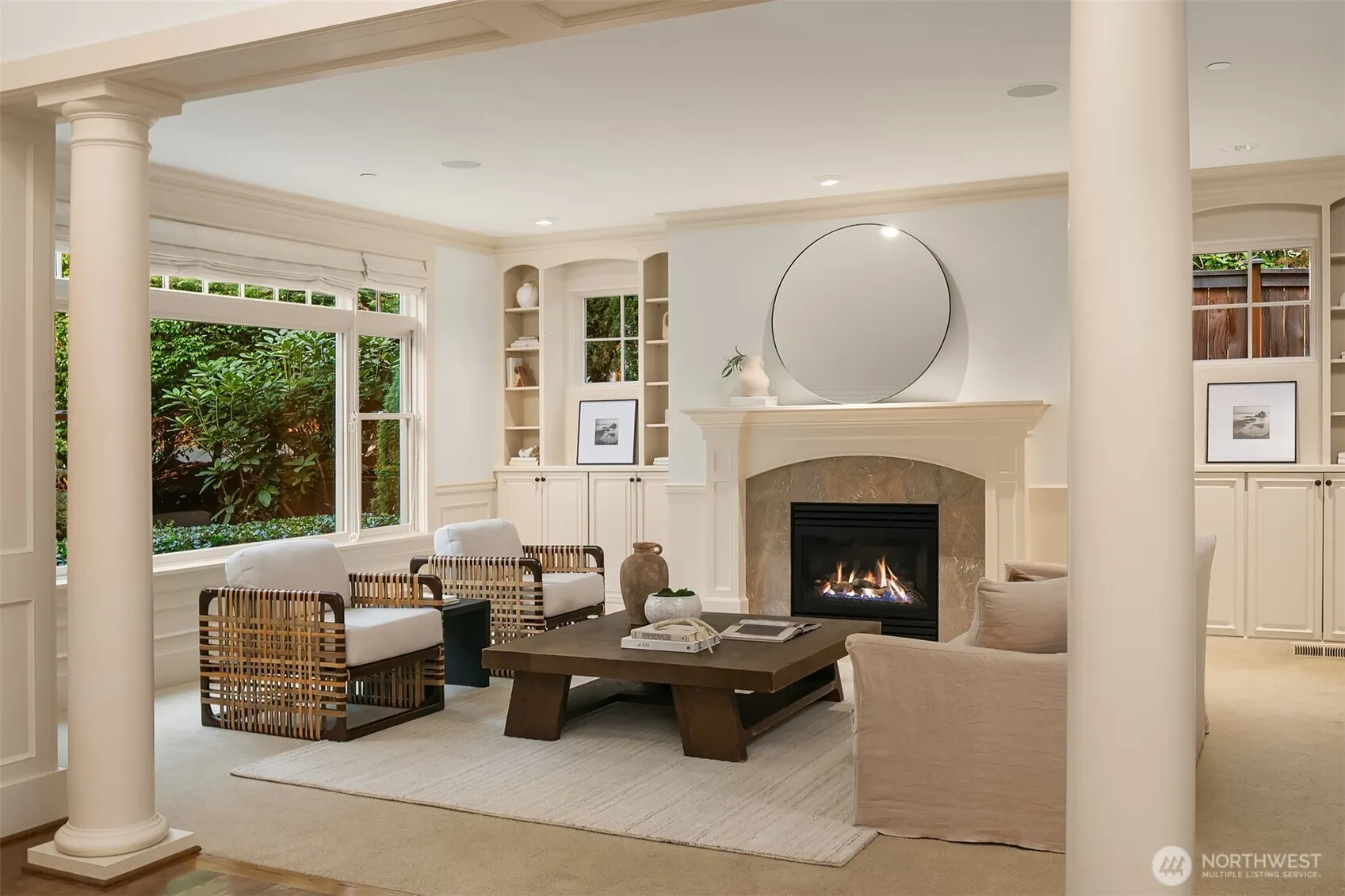10605 SE 30th Street , Bellevue, WA 98004