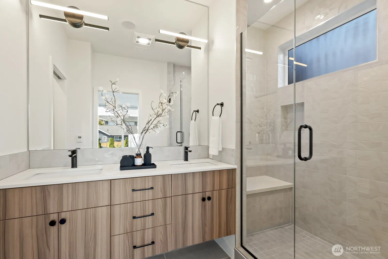 748 N 96th Street , Seattle, WA 98103