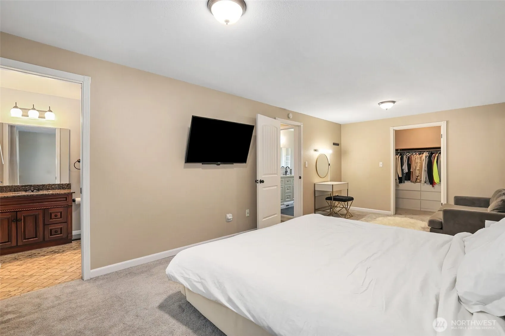 12850 SE 234th Street , Kent, WA 98031