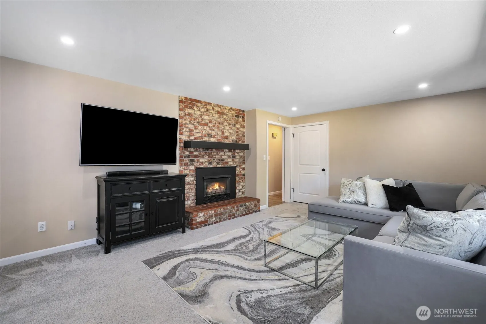 12850 SE 234th Street , Kent, WA 98031