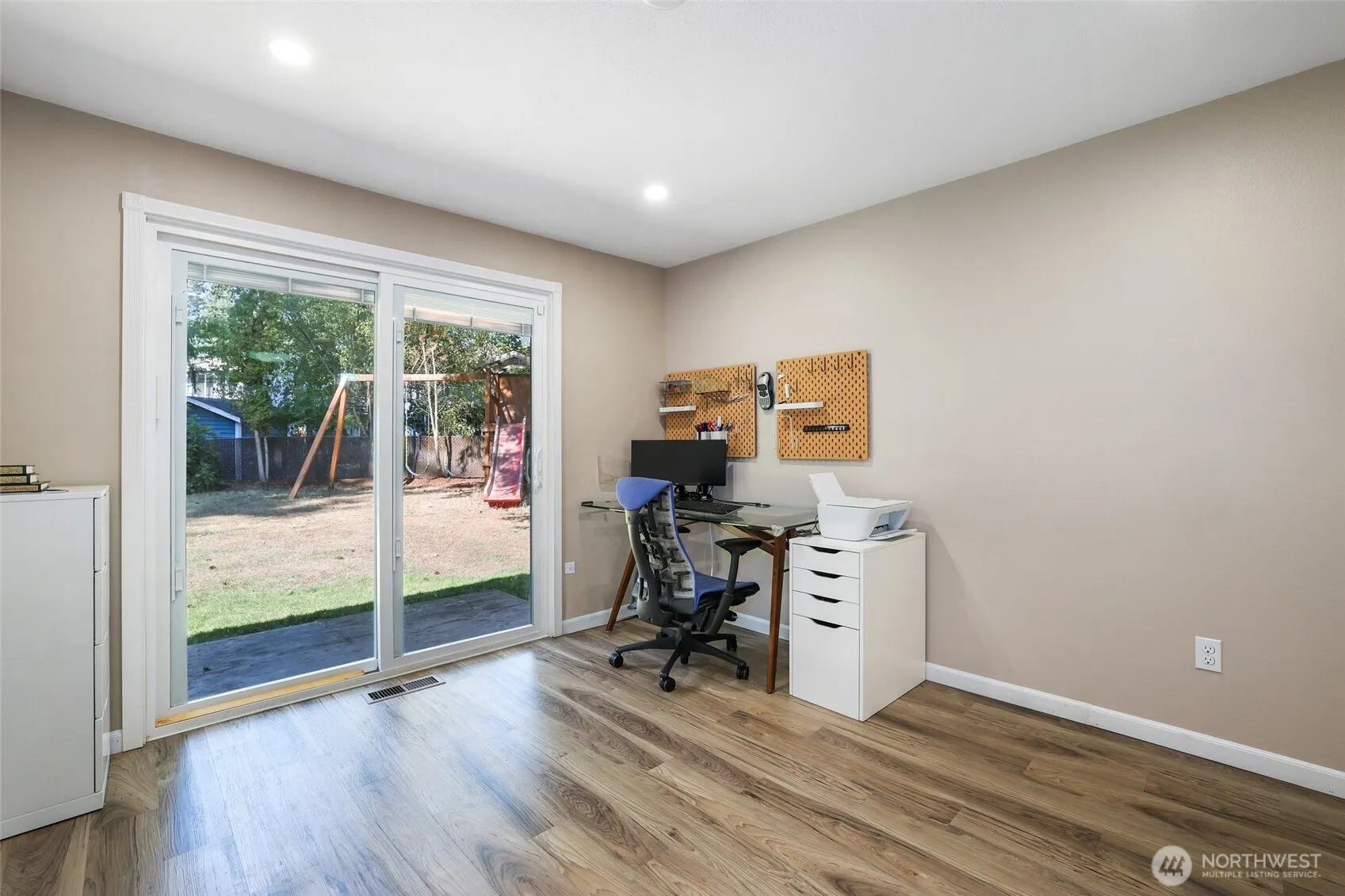 12850 SE 234th Street , Kent, WA 98031