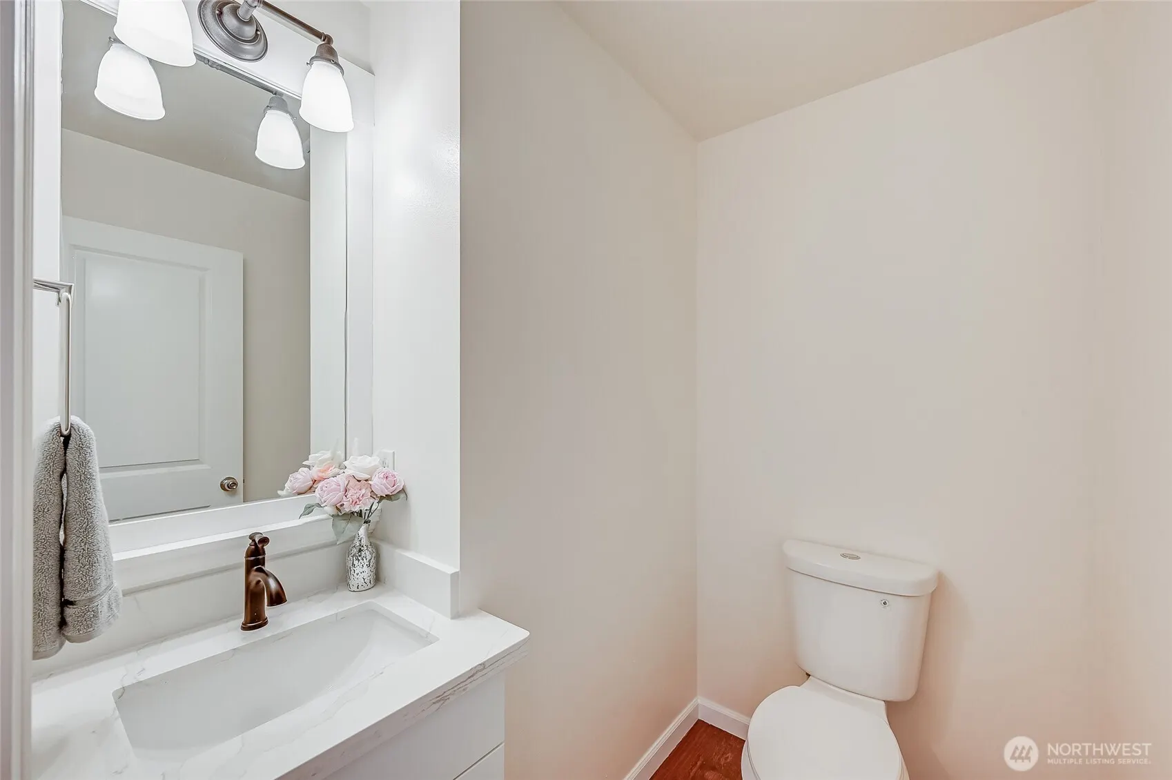 2004 139th Place SW, Lynnwood, WA 98087