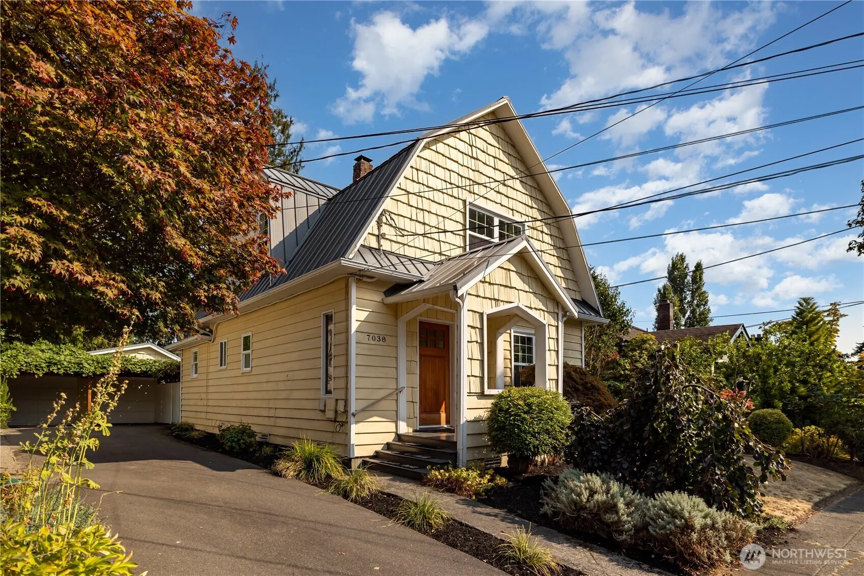 7038 14th Avenue NW, Seattle, WA 98117