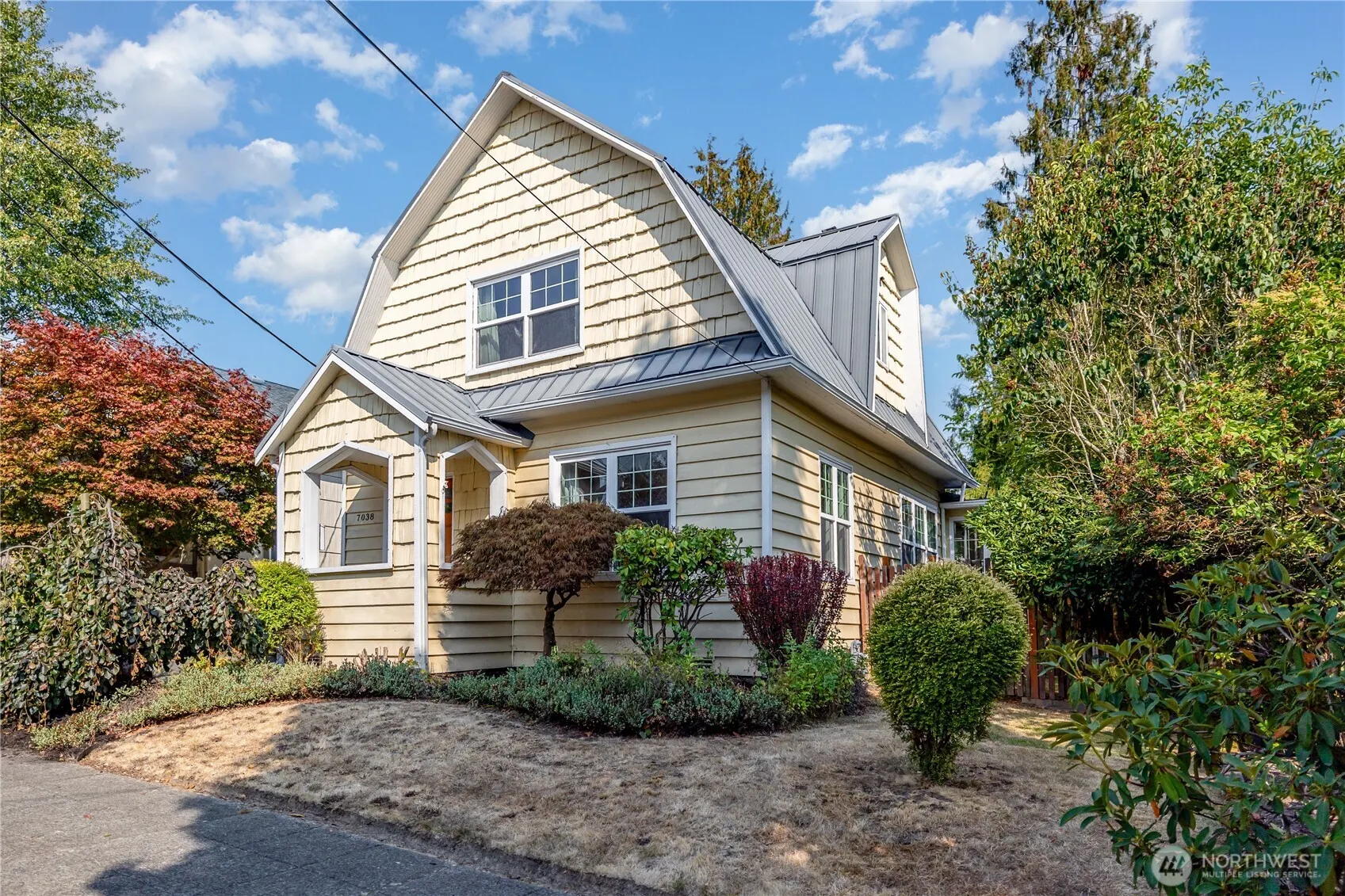 7038 14th Avenue NW, Seattle, WA 98117