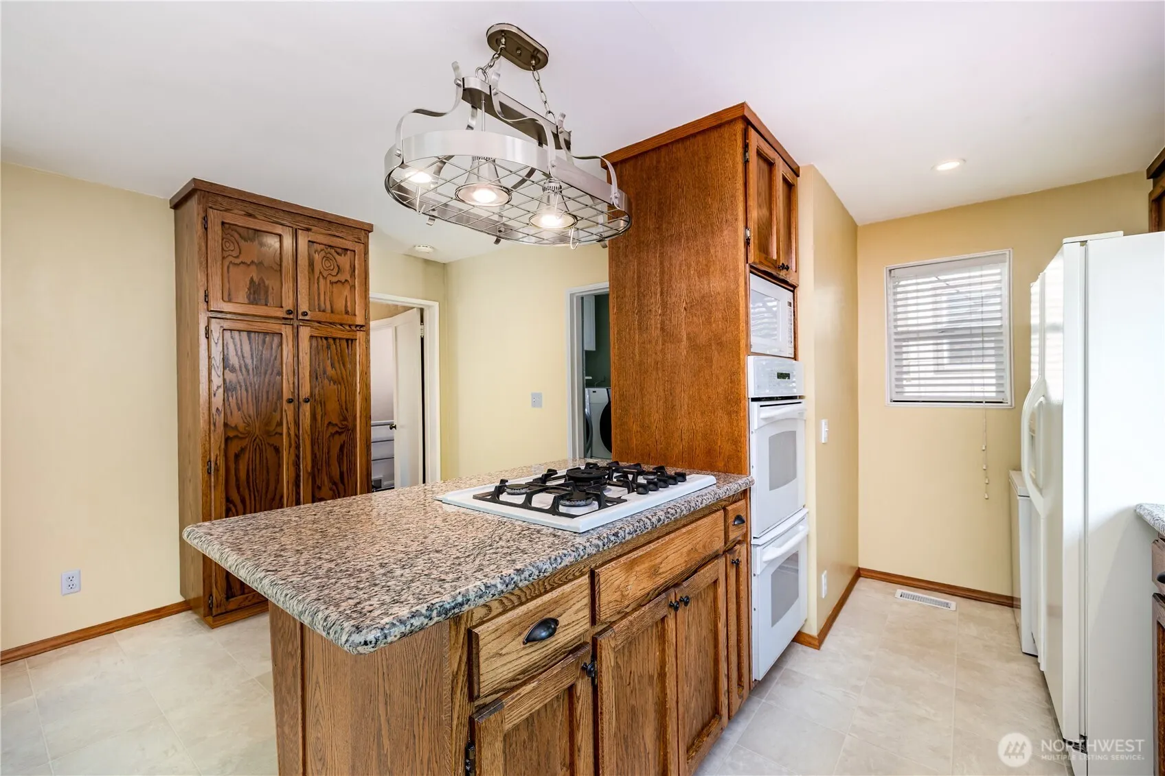 7038 14th Avenue NW, Seattle, WA 98117