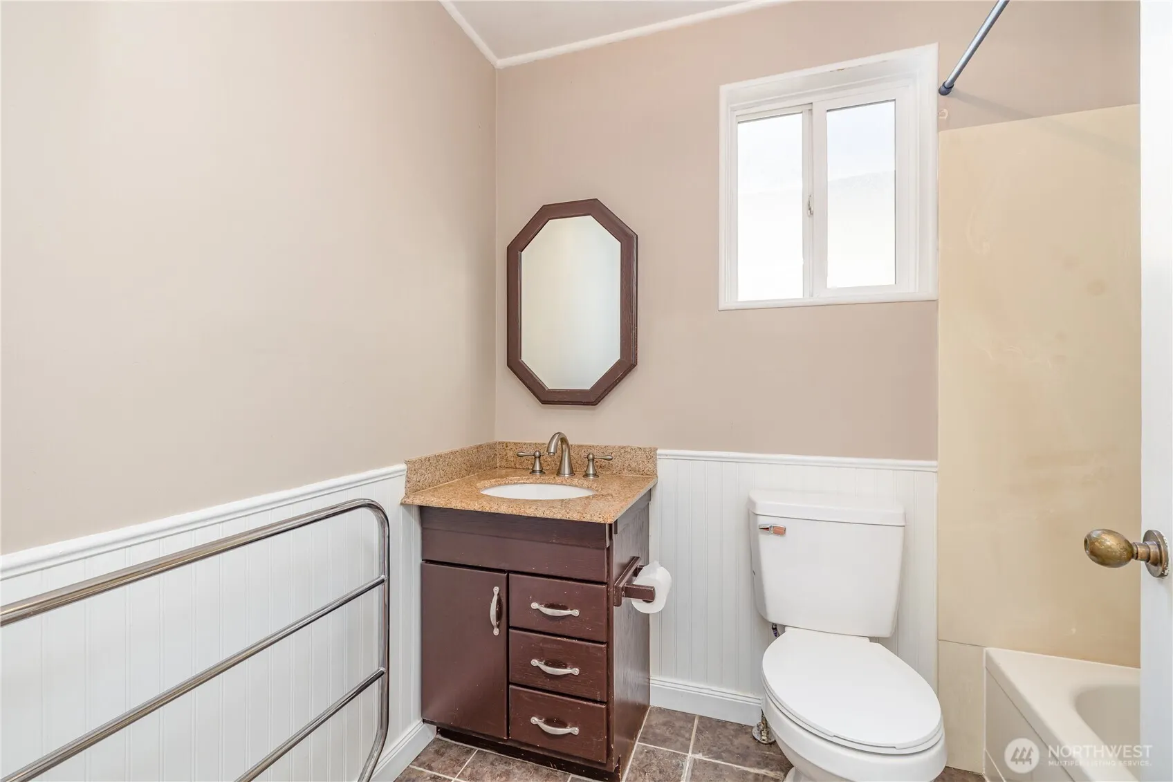 7038 14th Avenue NW, Seattle, WA 98117