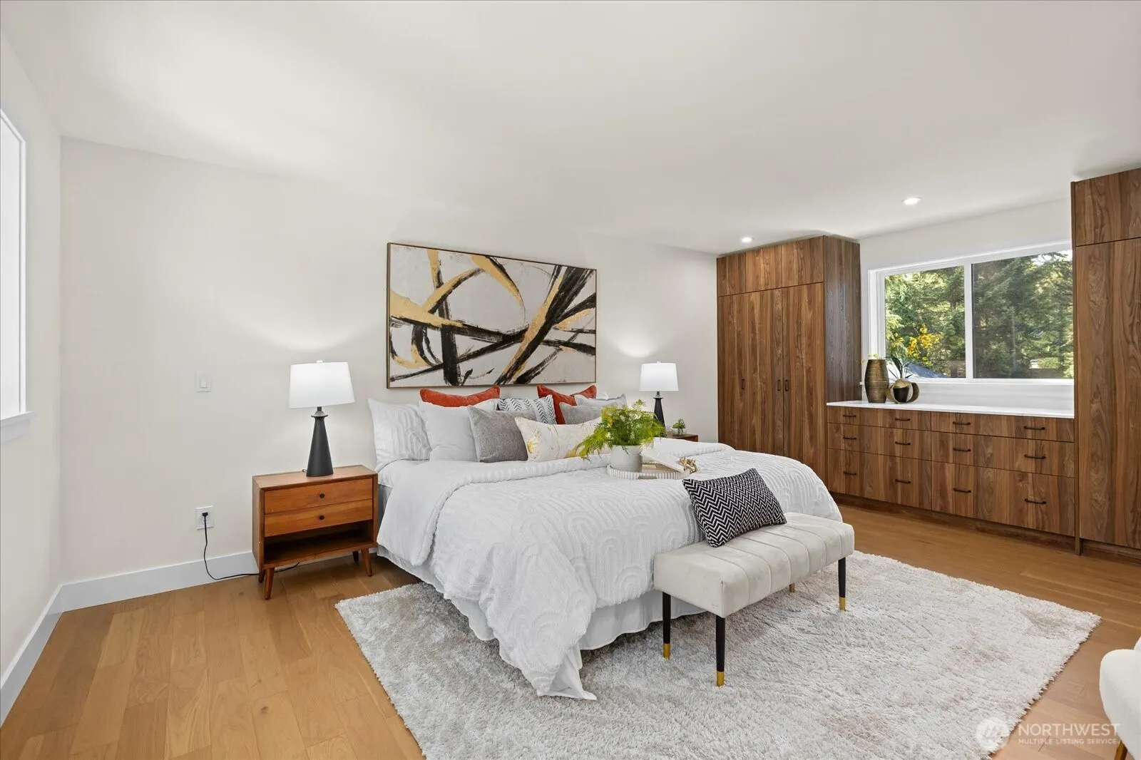 2349 NE 127 Street , Seattle, WA 98125