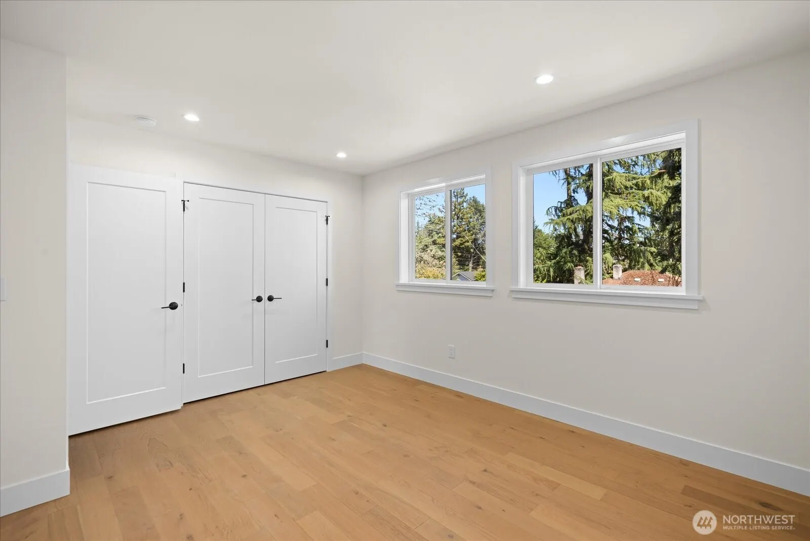 2349 NE 127 Street , Seattle, WA 98125
