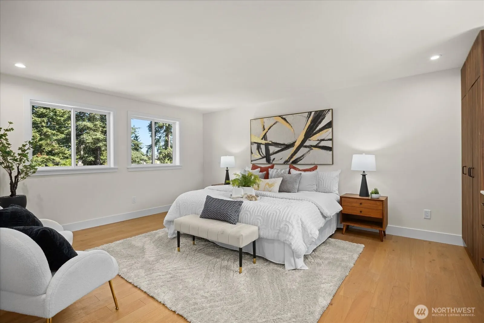 2349 NE 127 Street , Seattle, WA 98125