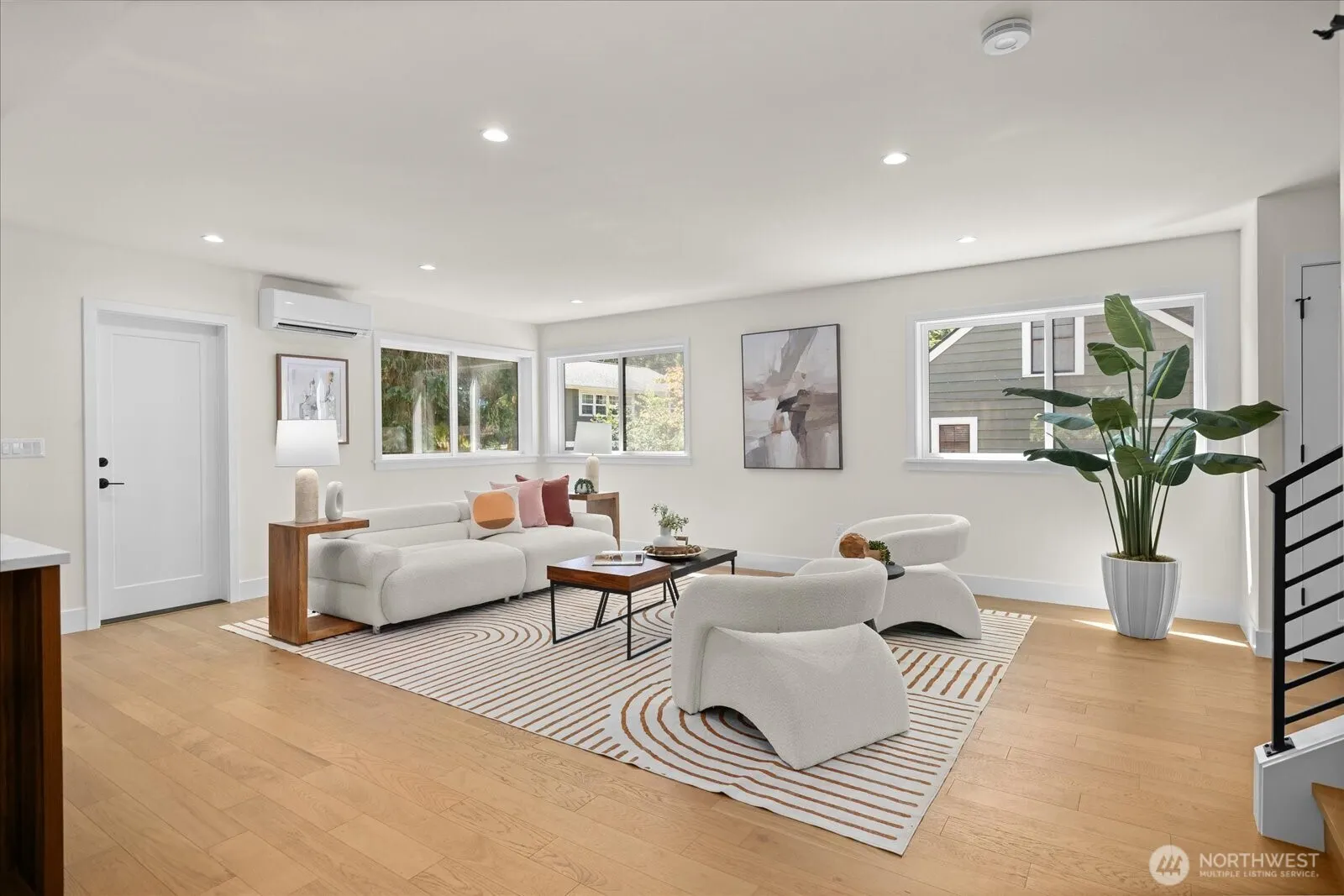 2349 NE 127 Street , Seattle, WA 98125