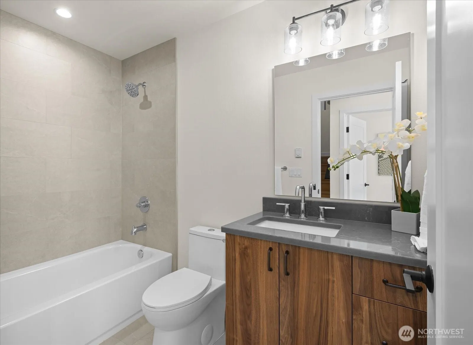 2349 NE 127 Street , Seattle, WA 98125
