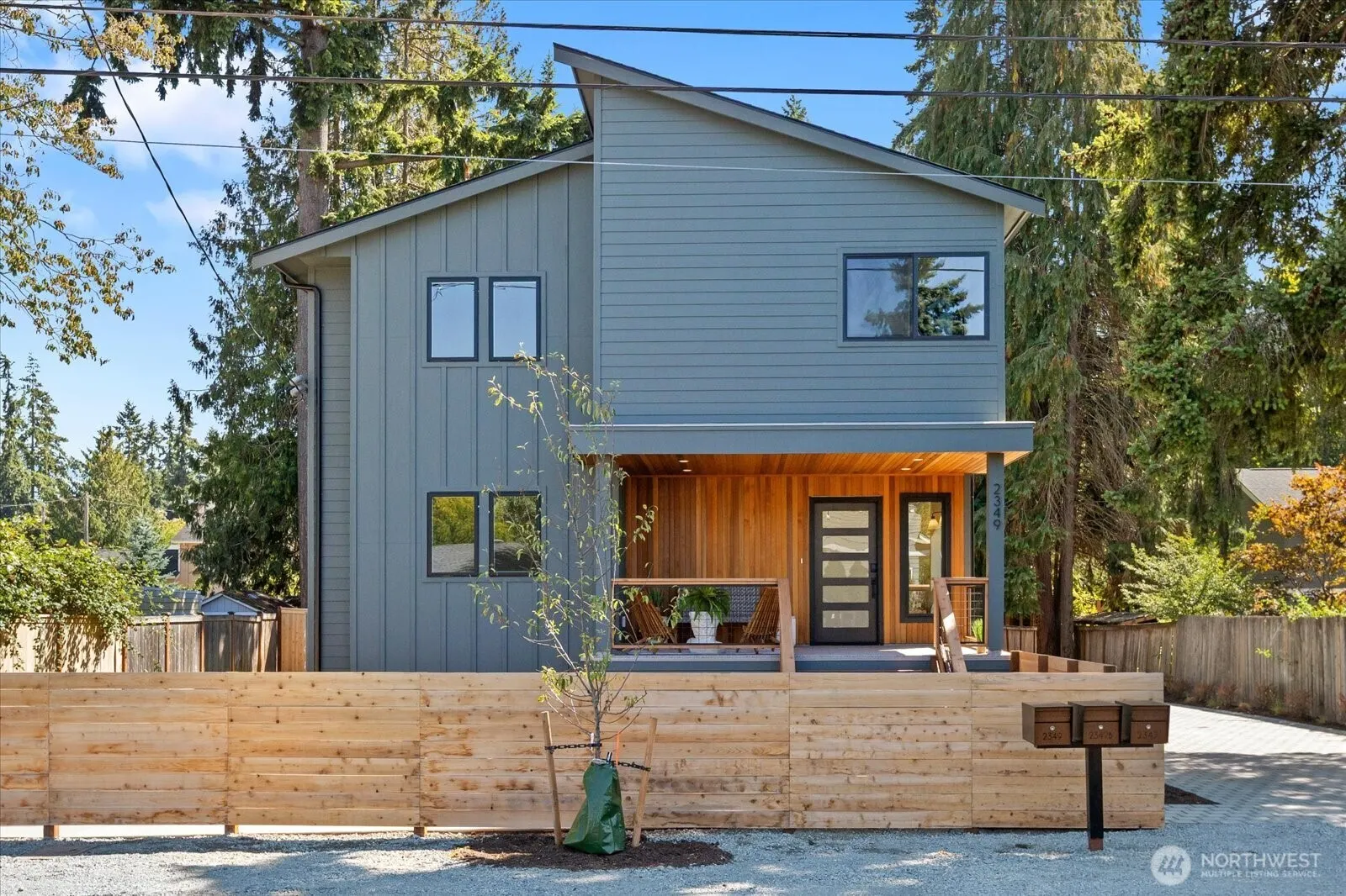 2349 NE 127 Street , Seattle, WA 98125