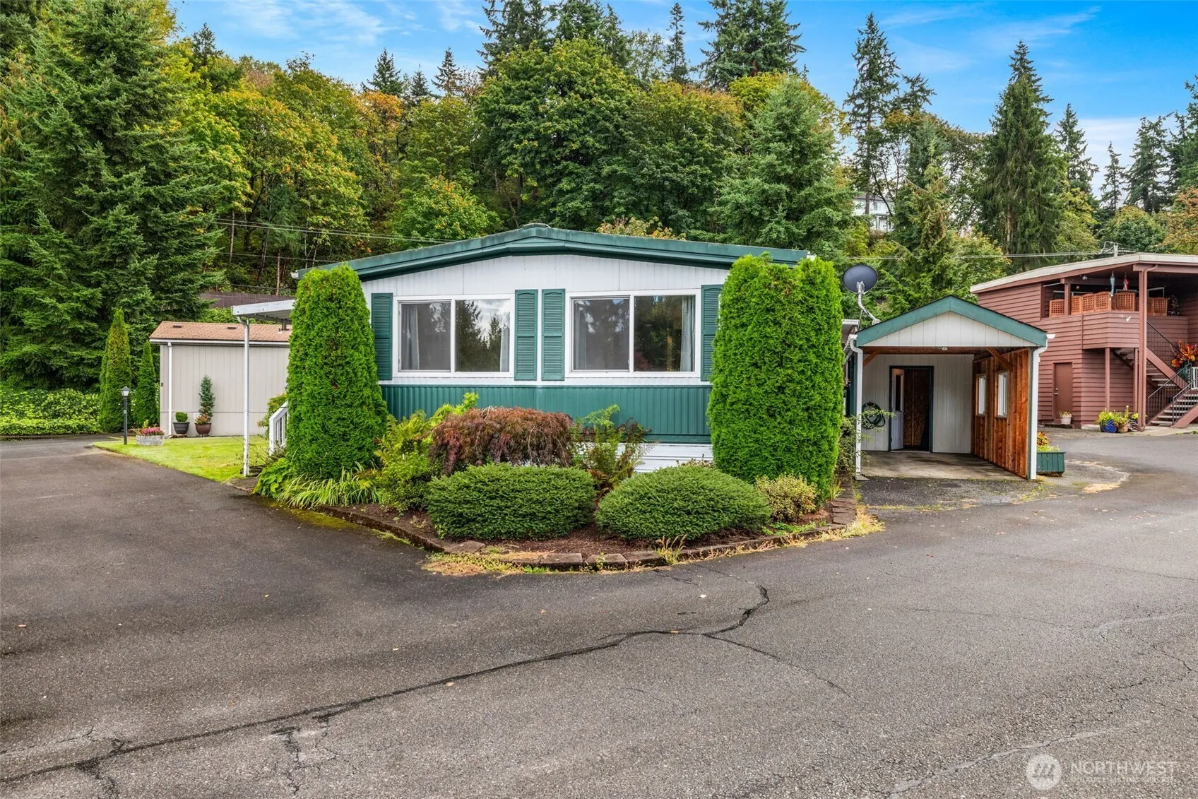 11330 E Riverside Drive #7, Bothell, WA 98011