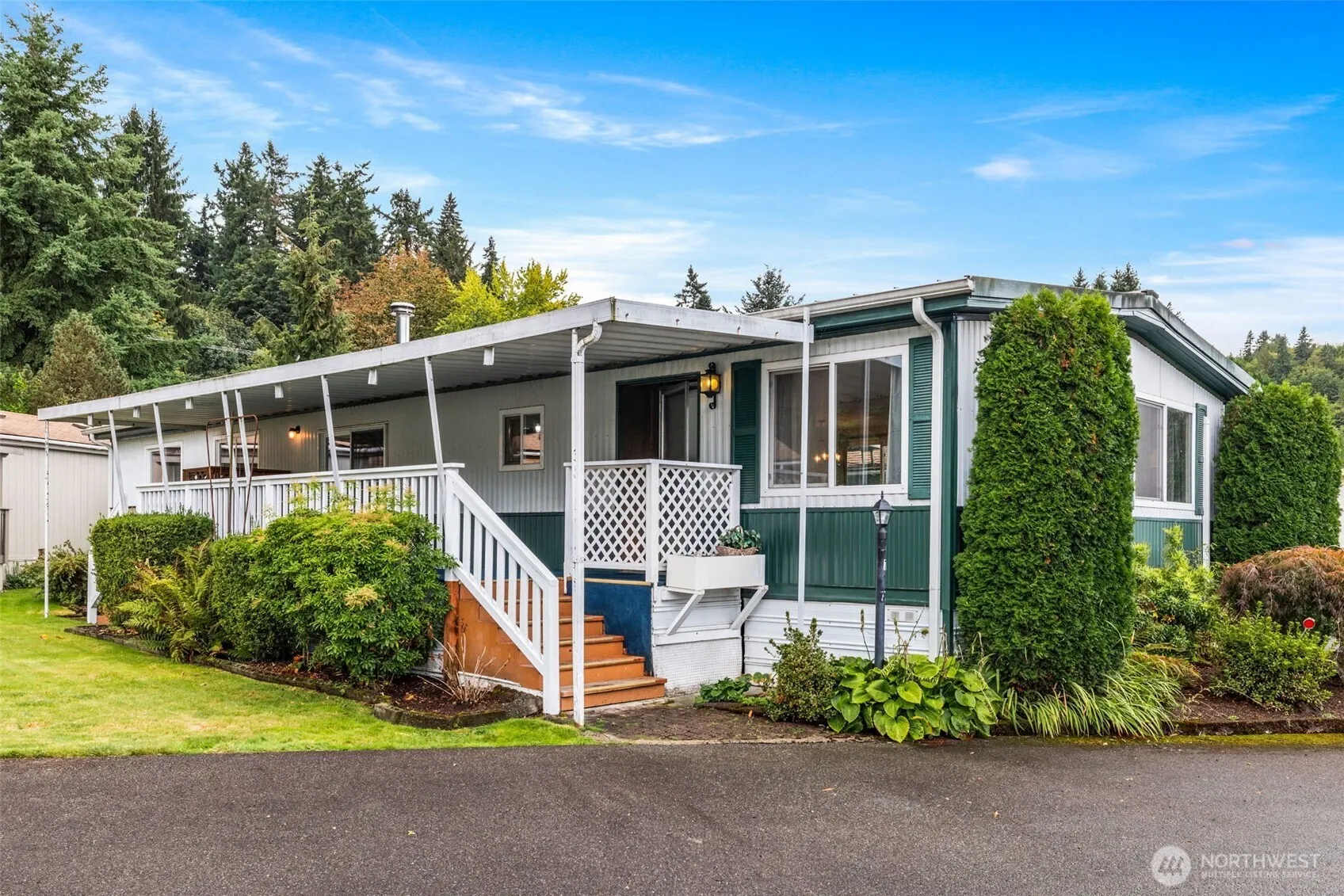 11330 E Riverside Drive #7, Bothell, WA 98011