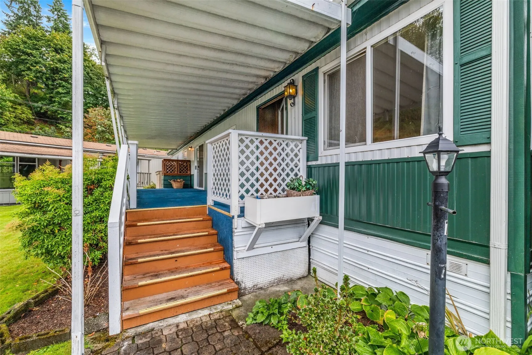11330 E Riverside Drive #7, Bothell, WA 98011