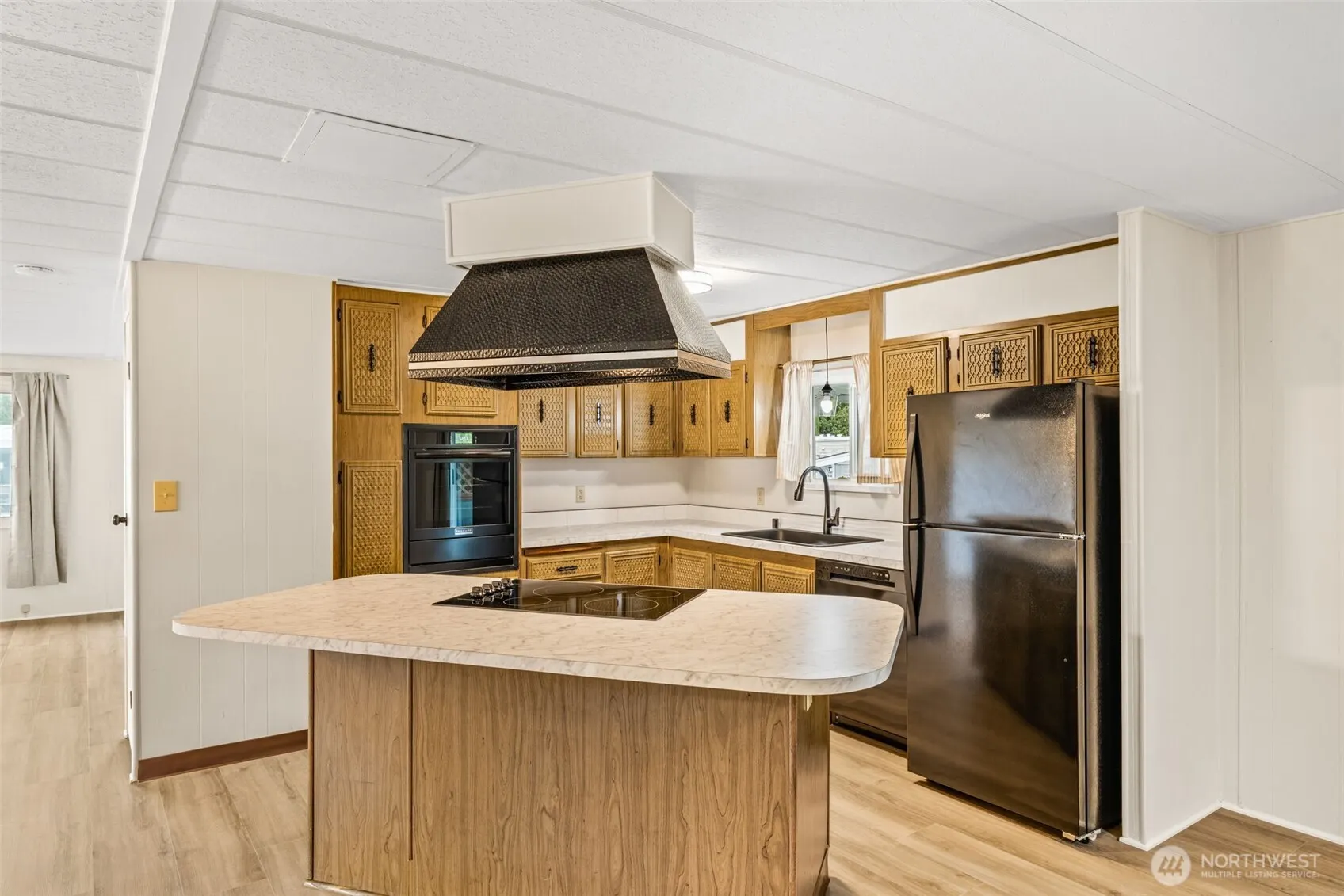 11330 E Riverside Drive #7, Bothell, WA 98011