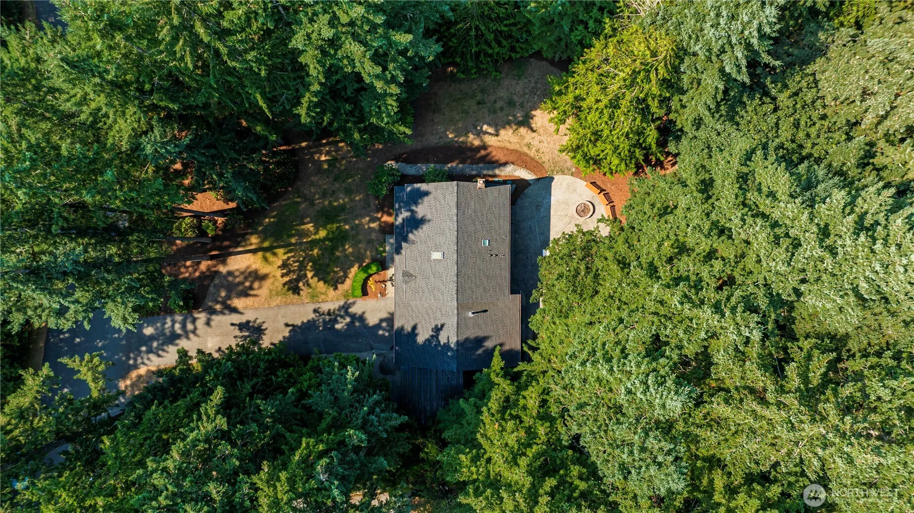21700 SE 37th Street , Sammamish, WA 98075