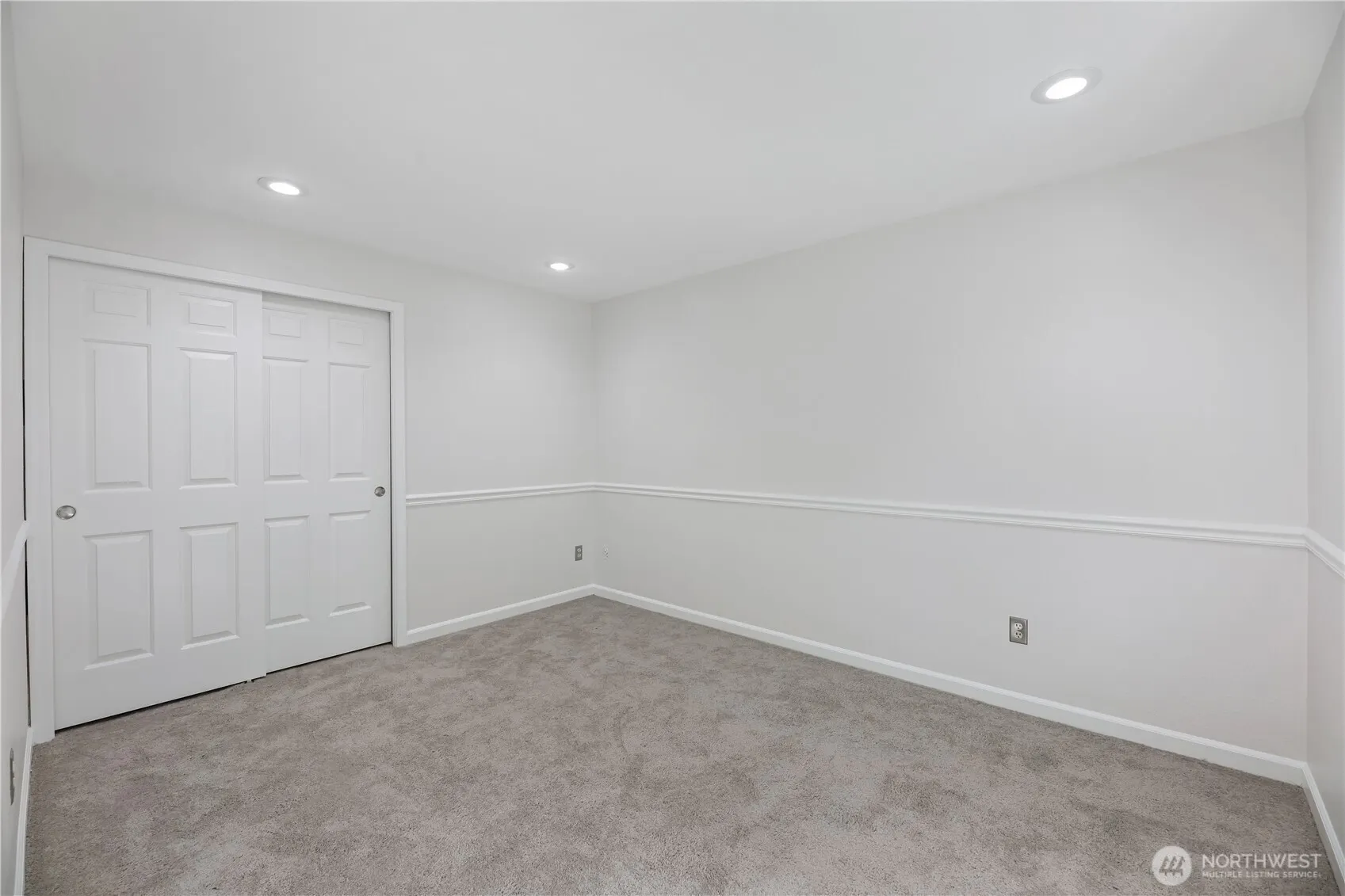 21700 SE 37th Street , Sammamish, WA 98075