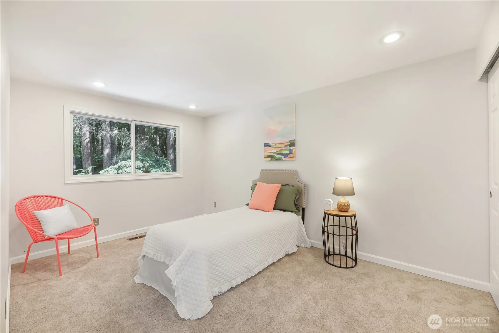 21700 SE 37th Street , Sammamish, WA 98075