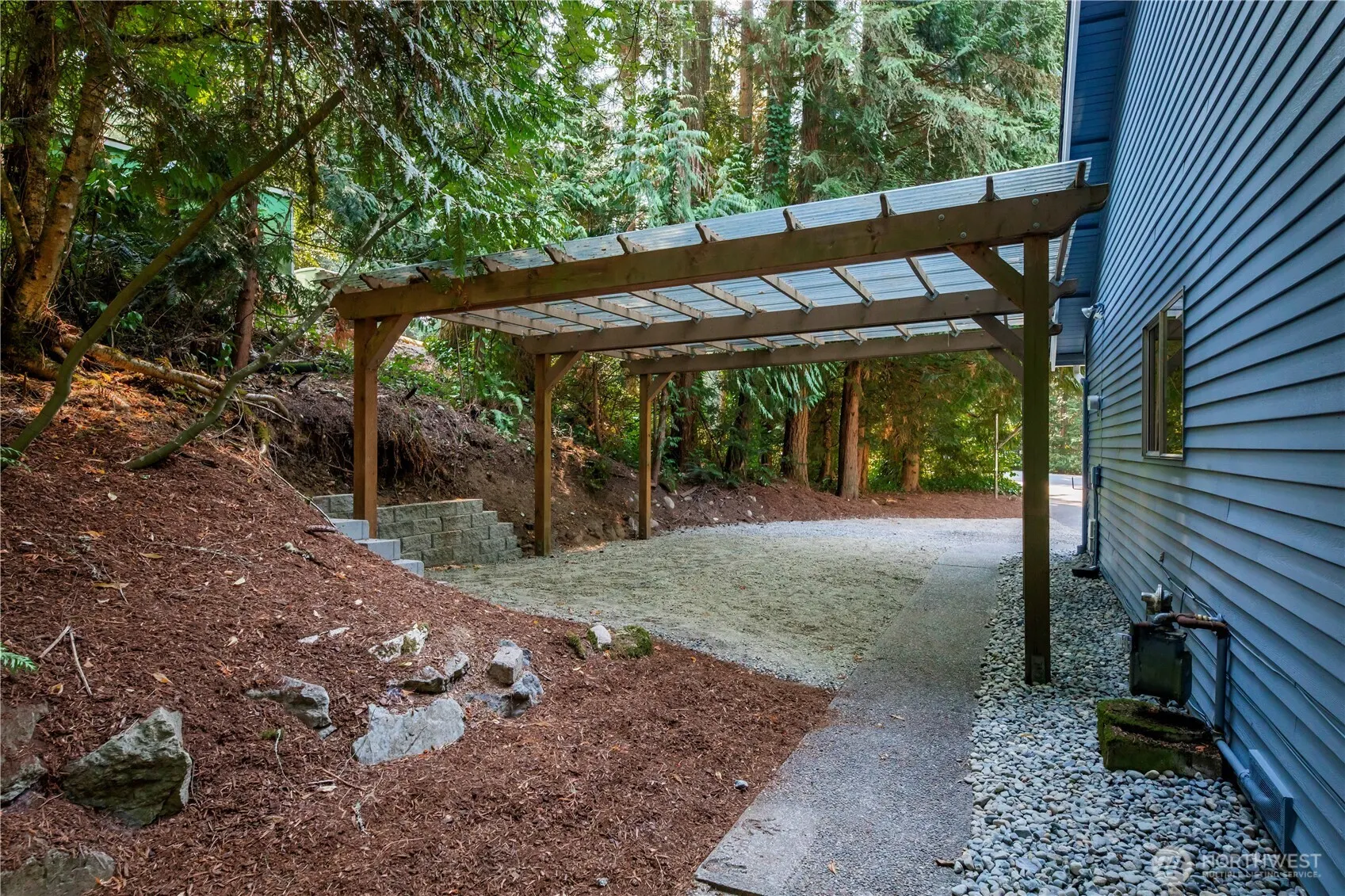 21700 SE 37th Street , Sammamish, WA 98075