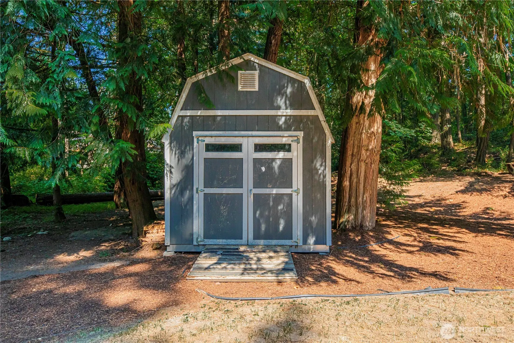 21700 SE 37th Street , Sammamish, WA 98075