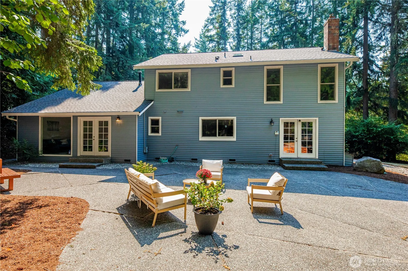 21700 SE 37th Street , Sammamish, WA 98075
